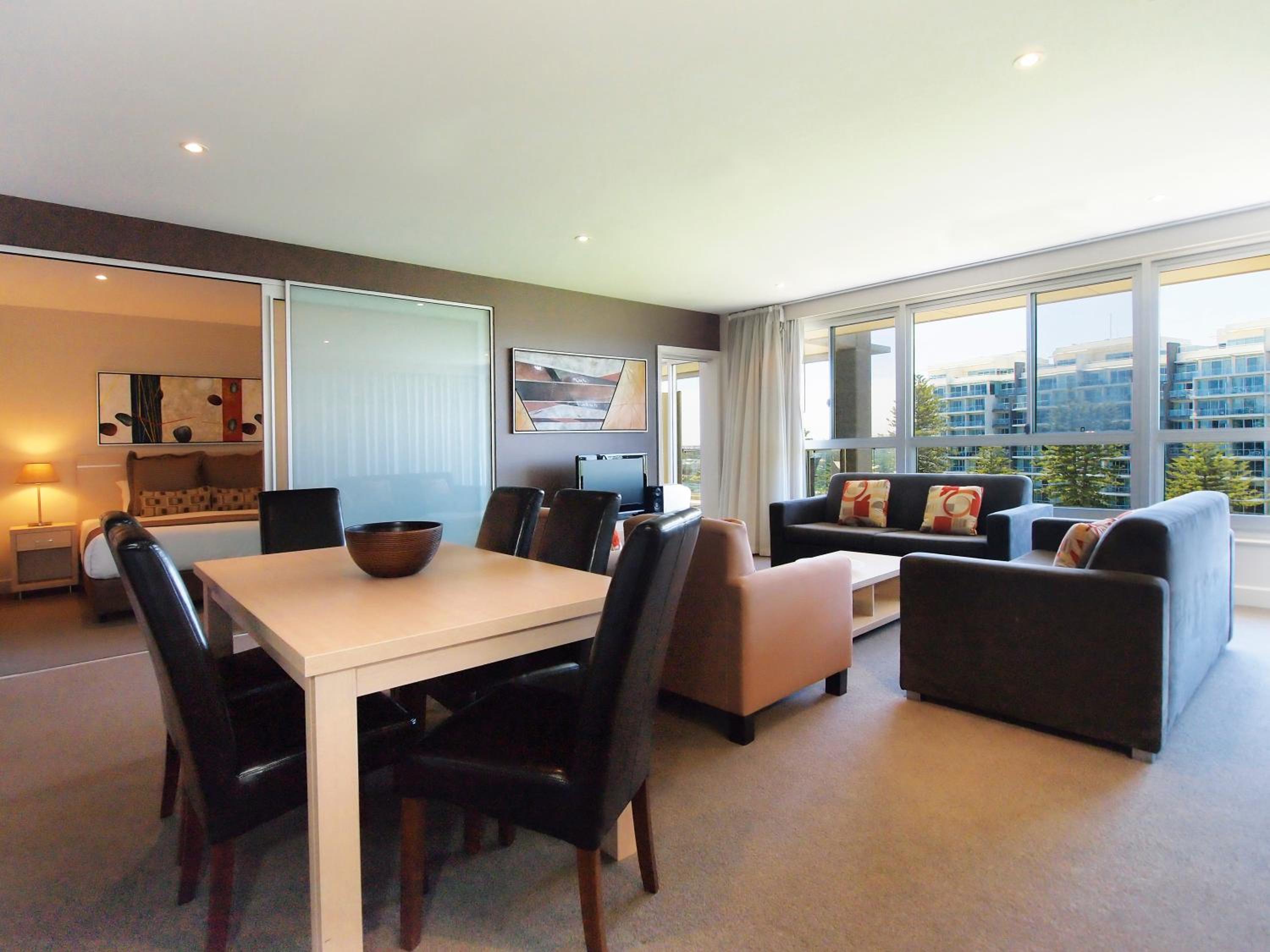 Three-Bedroom Apartment - Photo 3