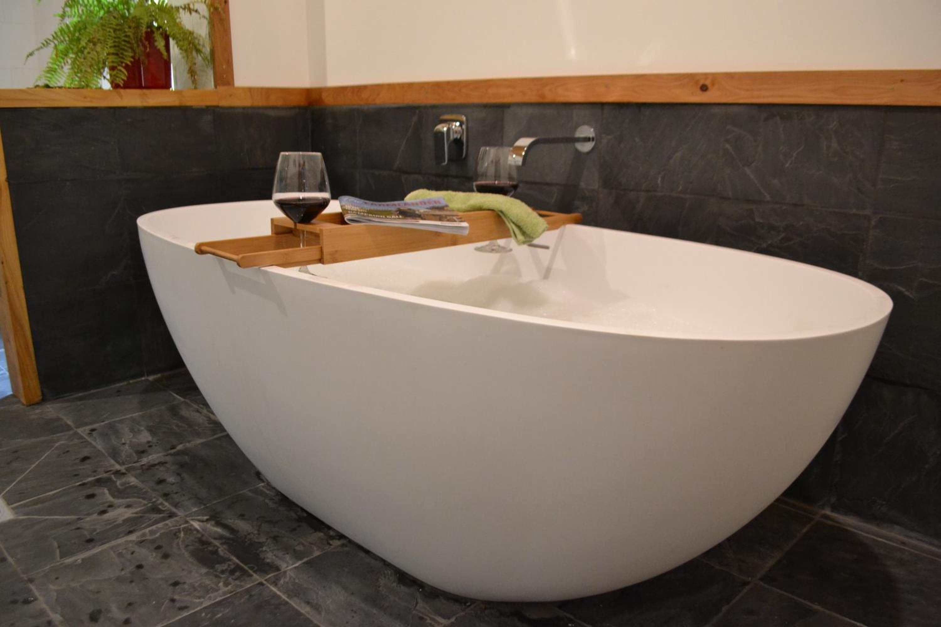 Double Room with Shared Bathroom photo 3