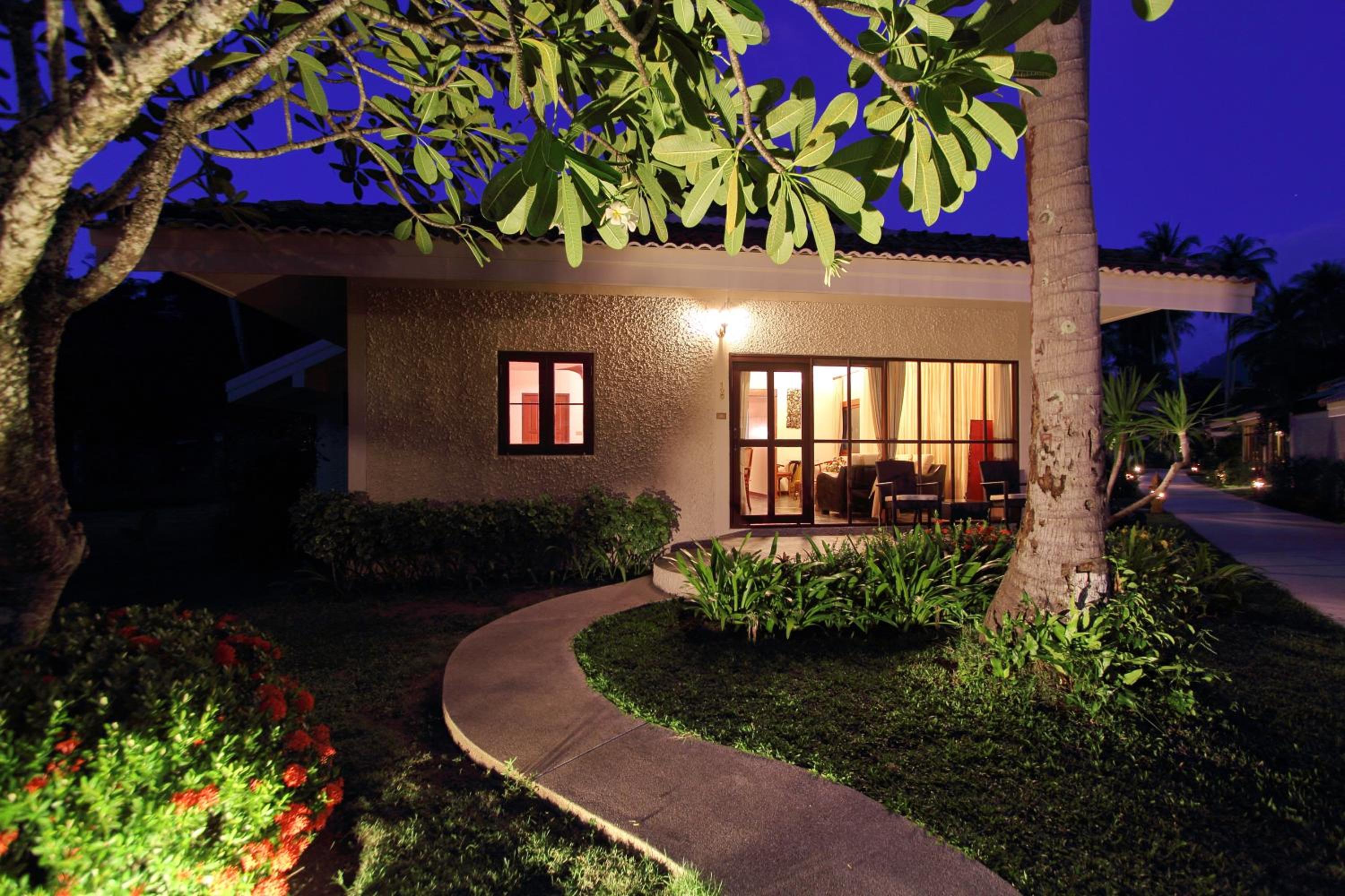 Villa with Sea View - Photo 6