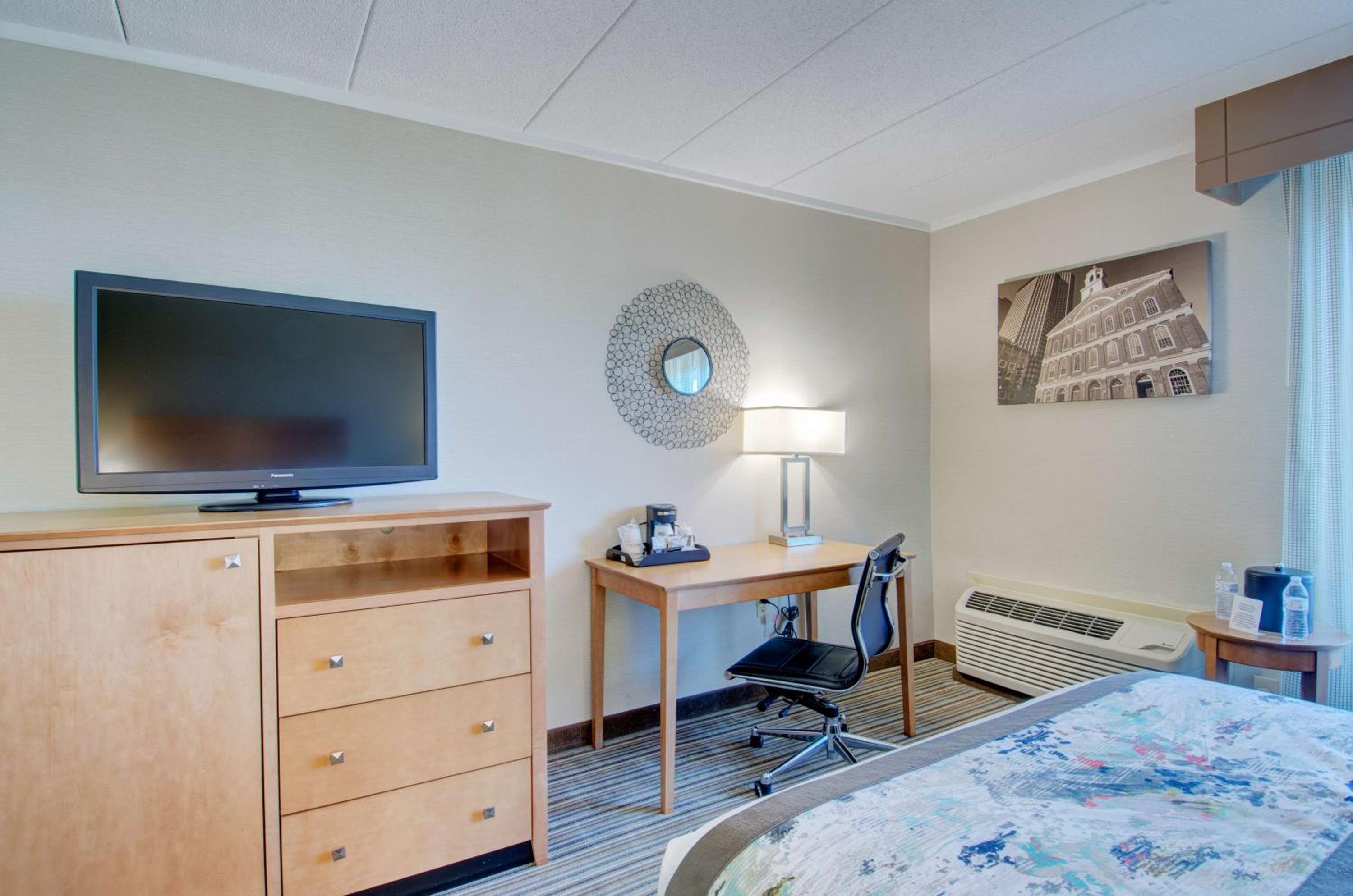 Double Room With Two Double Beds - Photo 5