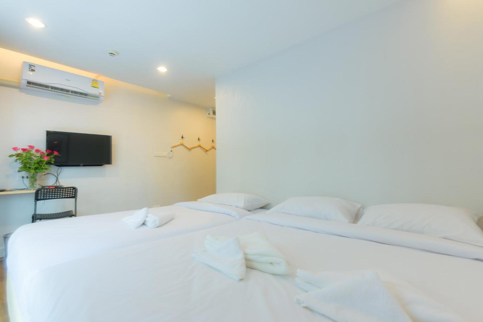 Superior Triple Room photo 3