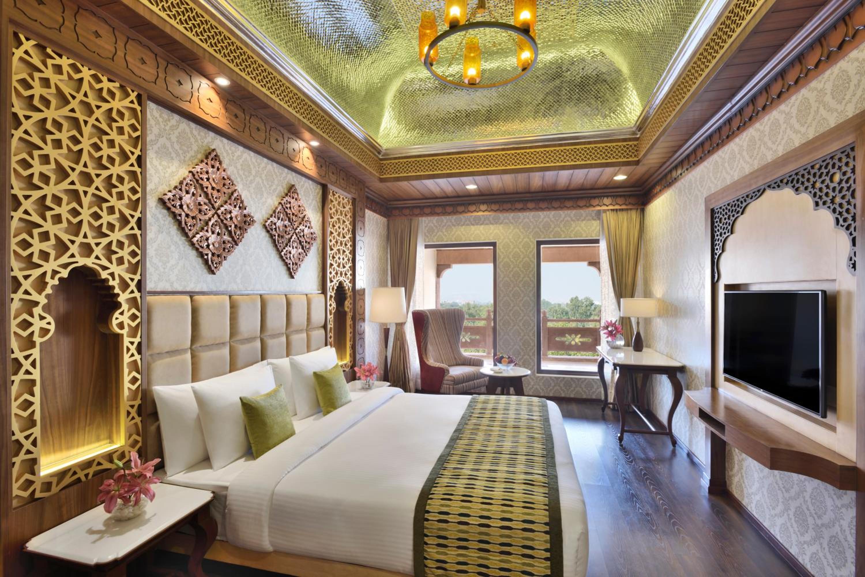One-Bedroom Suite: 10% off on Food & Soft Beverages,Up to 20% off on SPA,02 Pints Beer, special kids welcome/in room amenities, Complimentary INR 500 Credit on F&Soft Beverage with min spend of 2000 INR(once per stay (per room)) One-Bedroom Suite: 10% off on Food & Soft Beverages,Up to 20% off on SPA,02 Pints Beer, special kids welcome/in room amenities, Complimentary INR 500 Credit on F&Soft Beverage with min spend of 2000 INR(once per stay (per room))