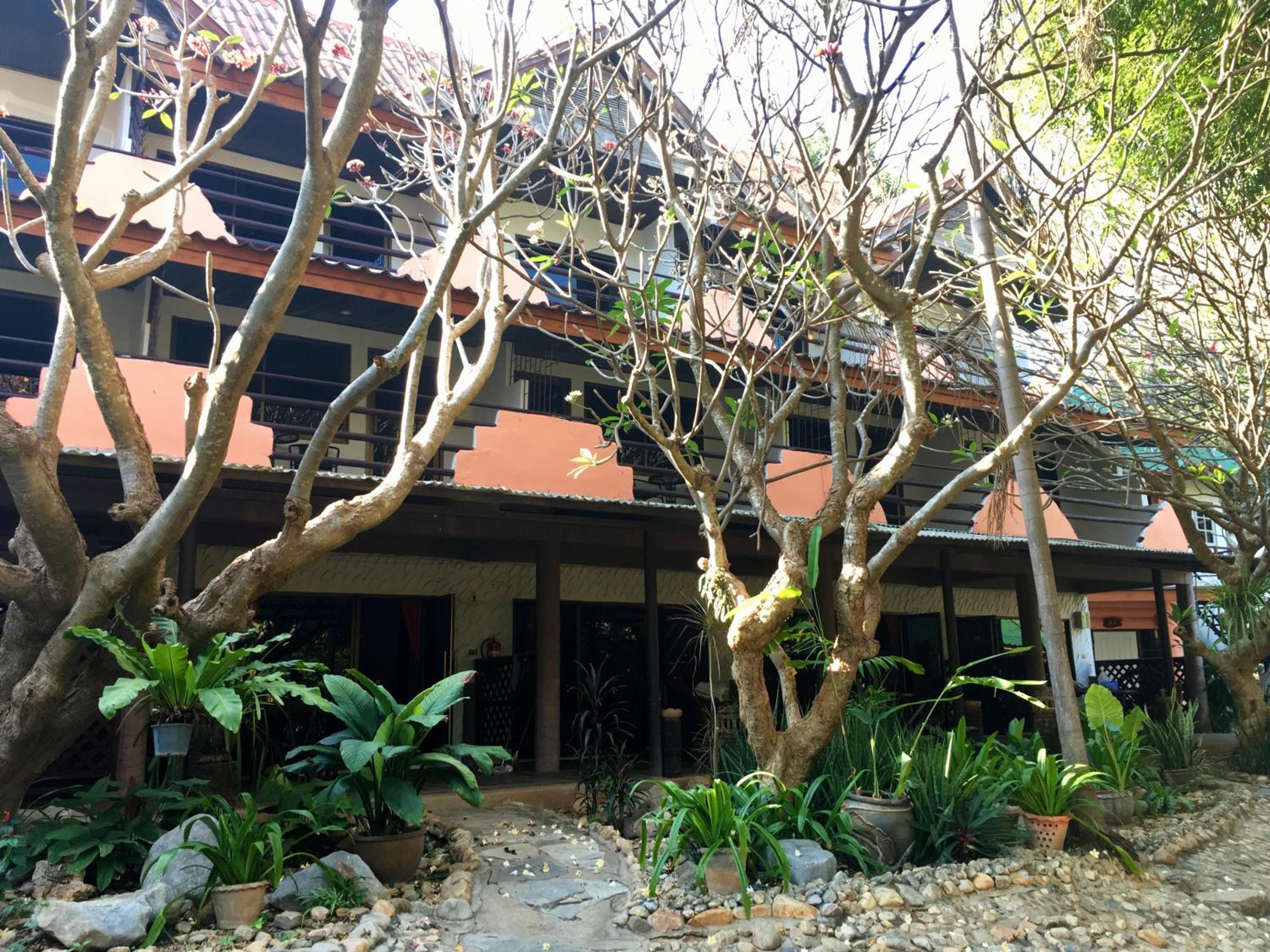 Standard Double or Twin Room with Garden View photo 2