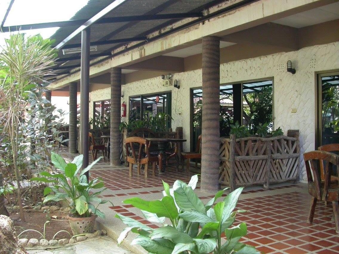 Standard Double or Twin Room with Garden View photo 3