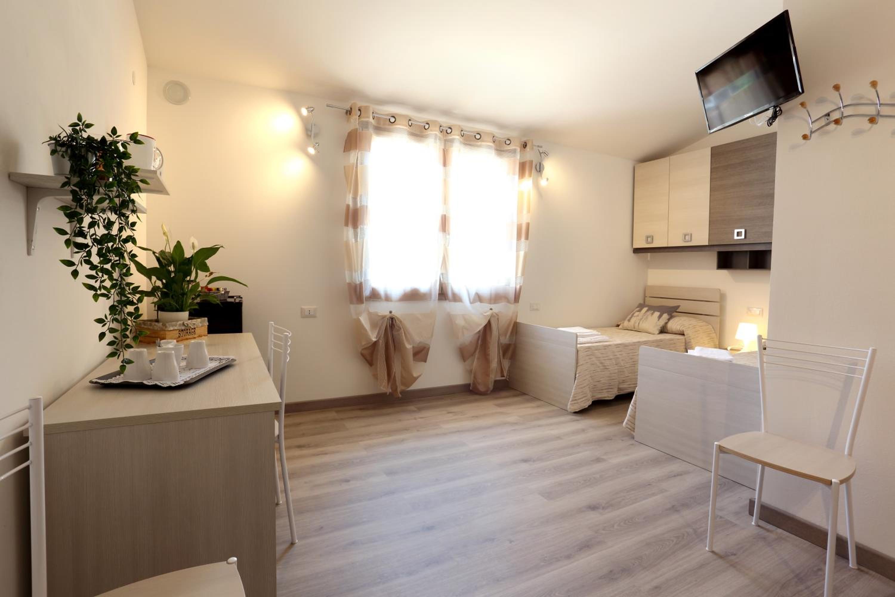 Apartment without Kitchen