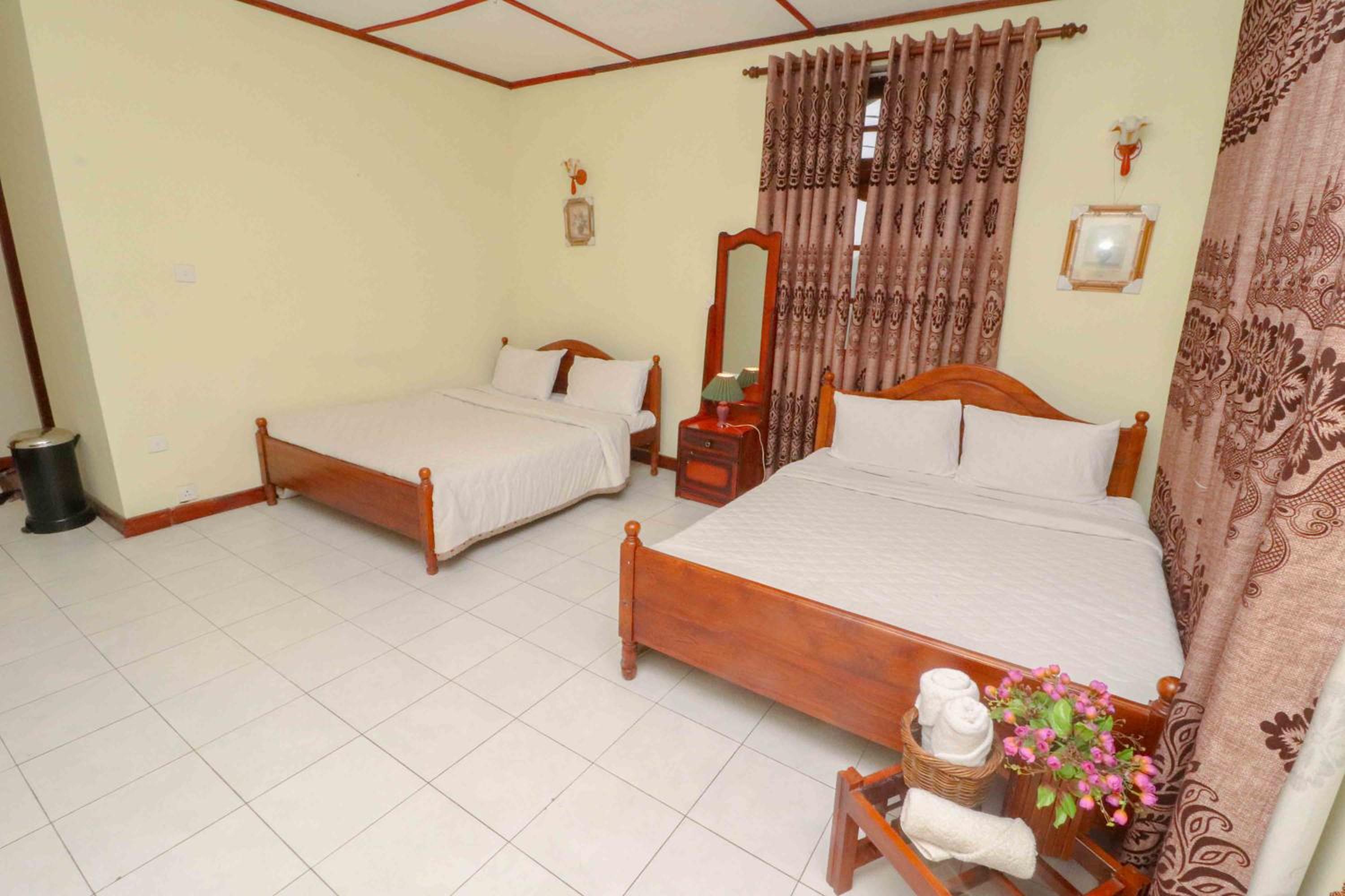 Deluxe Family Room photo 1
