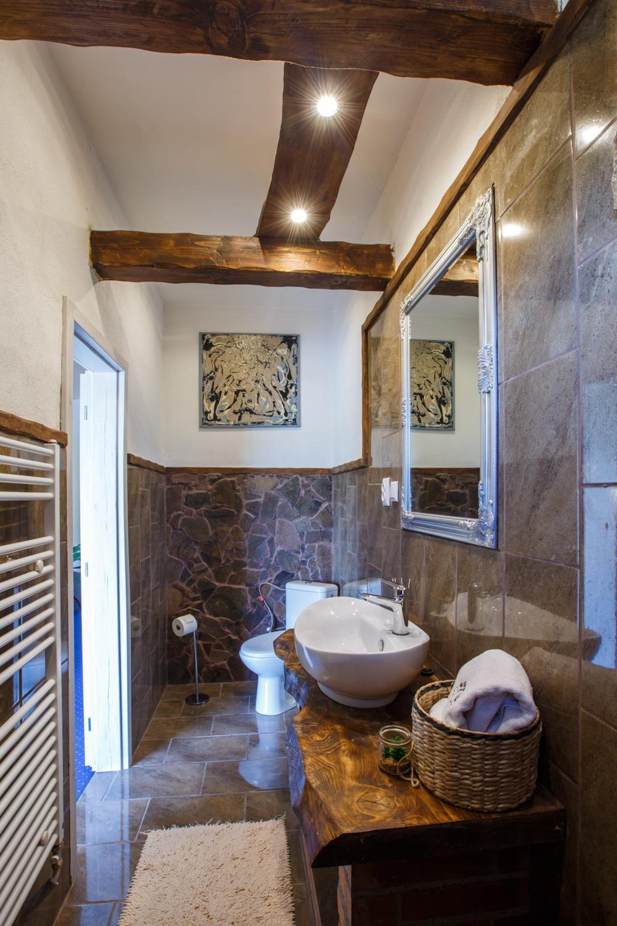 Double or Twin Room - Photo 25