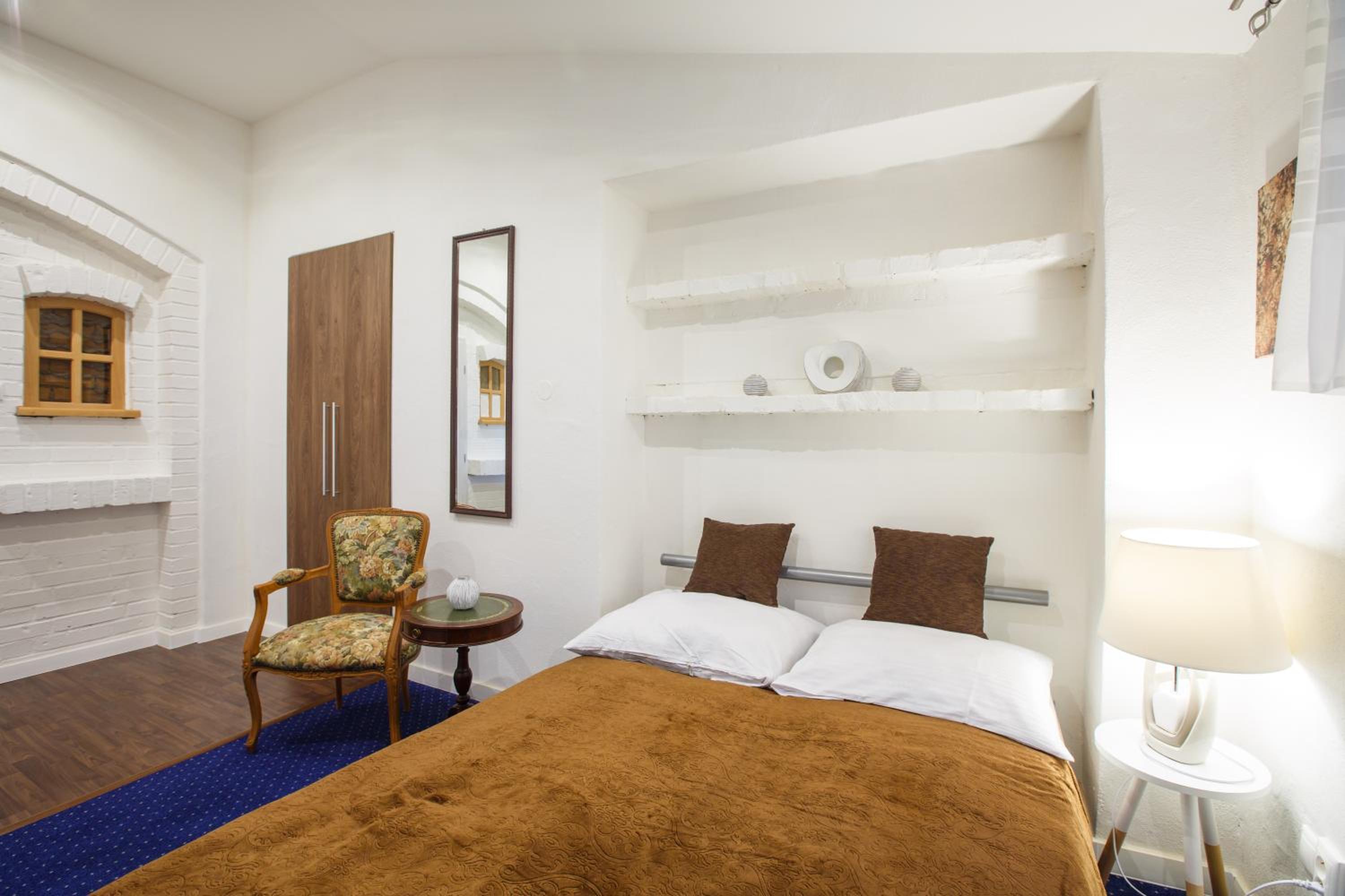 Double or Twin Room - Photo 24