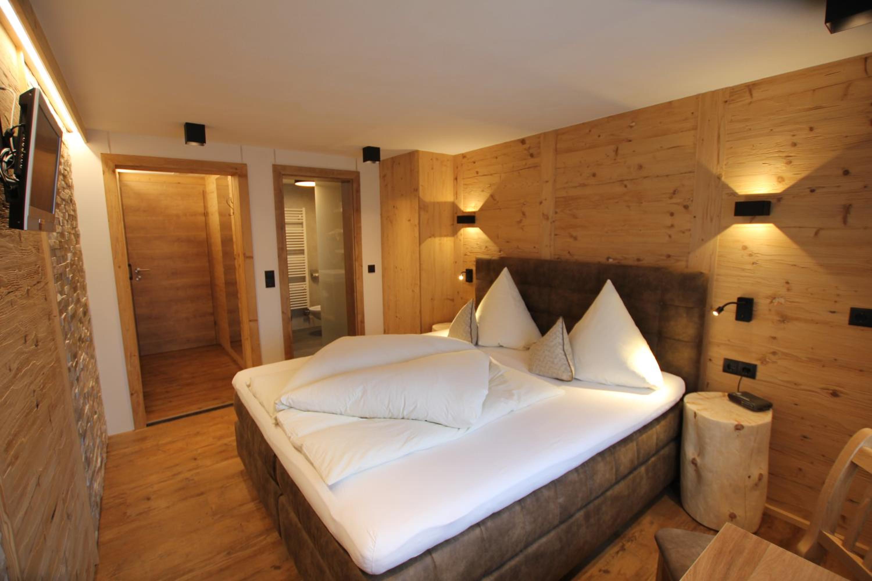 Double Room with Mountain View photo 2