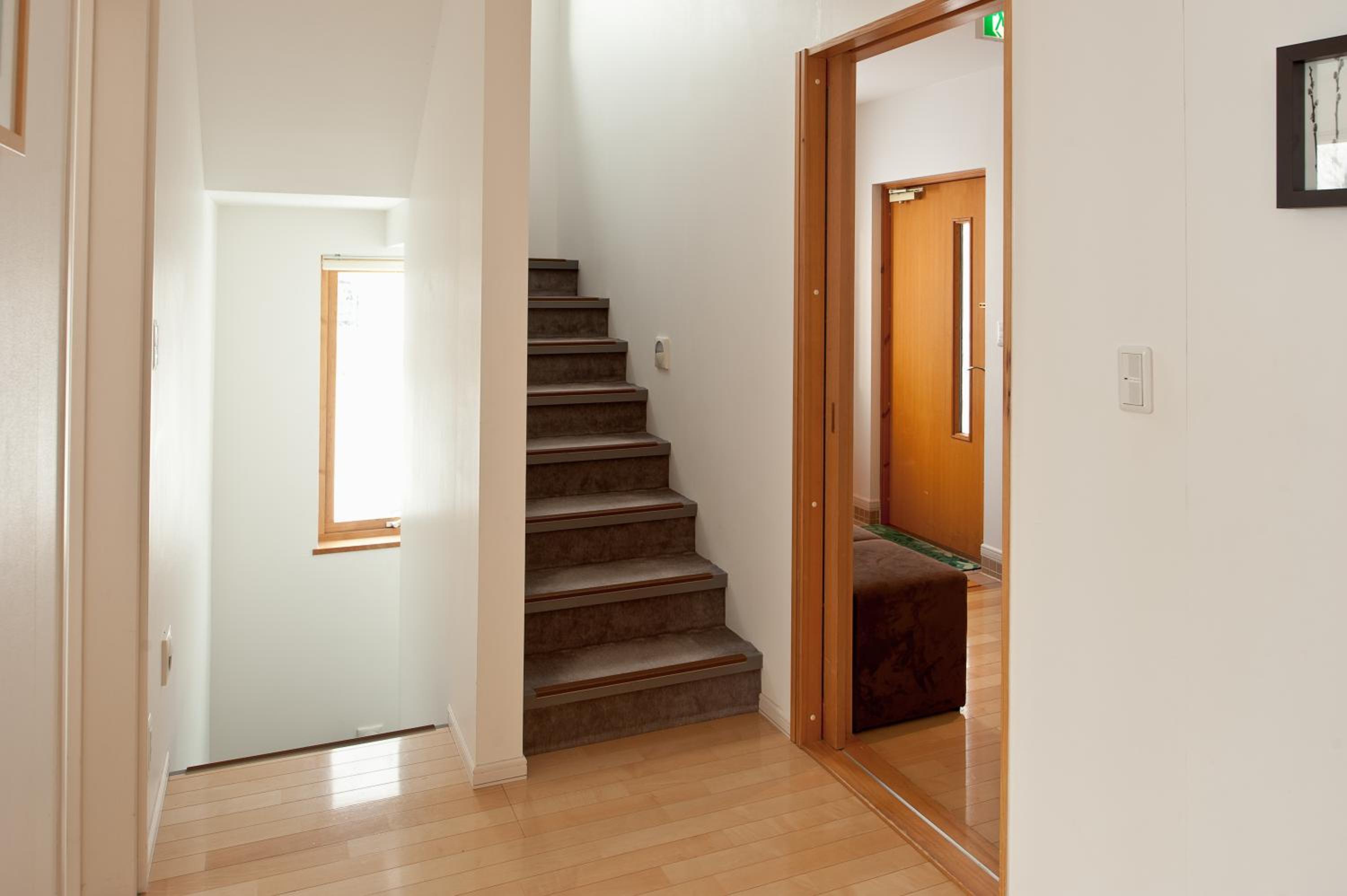 Four-Bedroom Apartment (8 Adults) photo 2