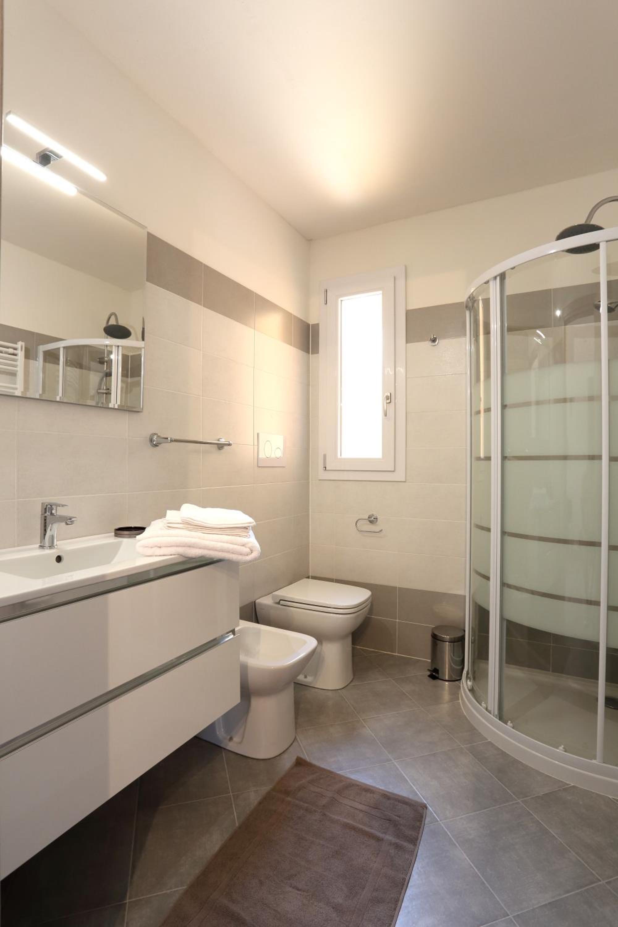 Apartment - Photo 9