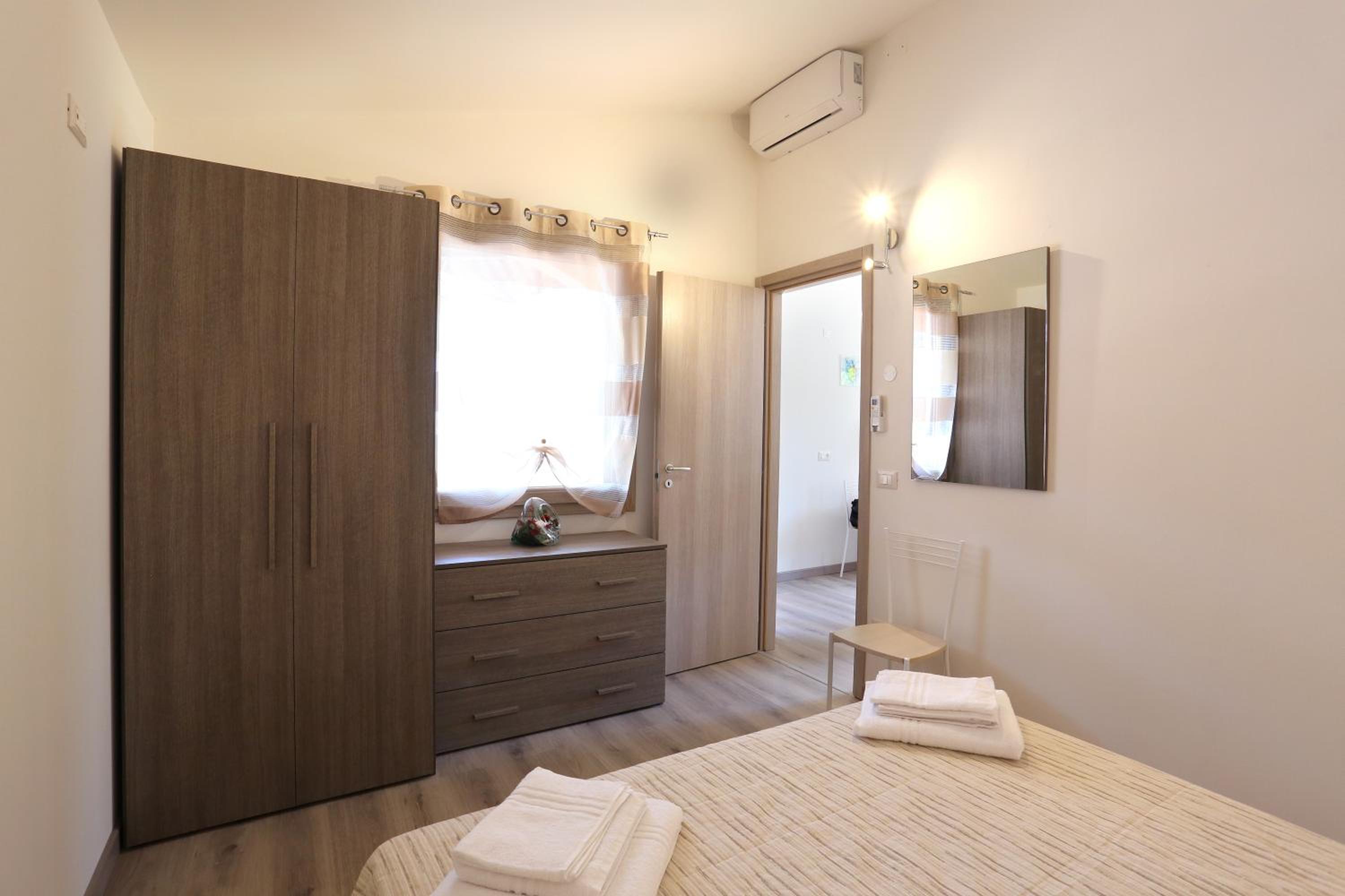 Apartment - Photo 4