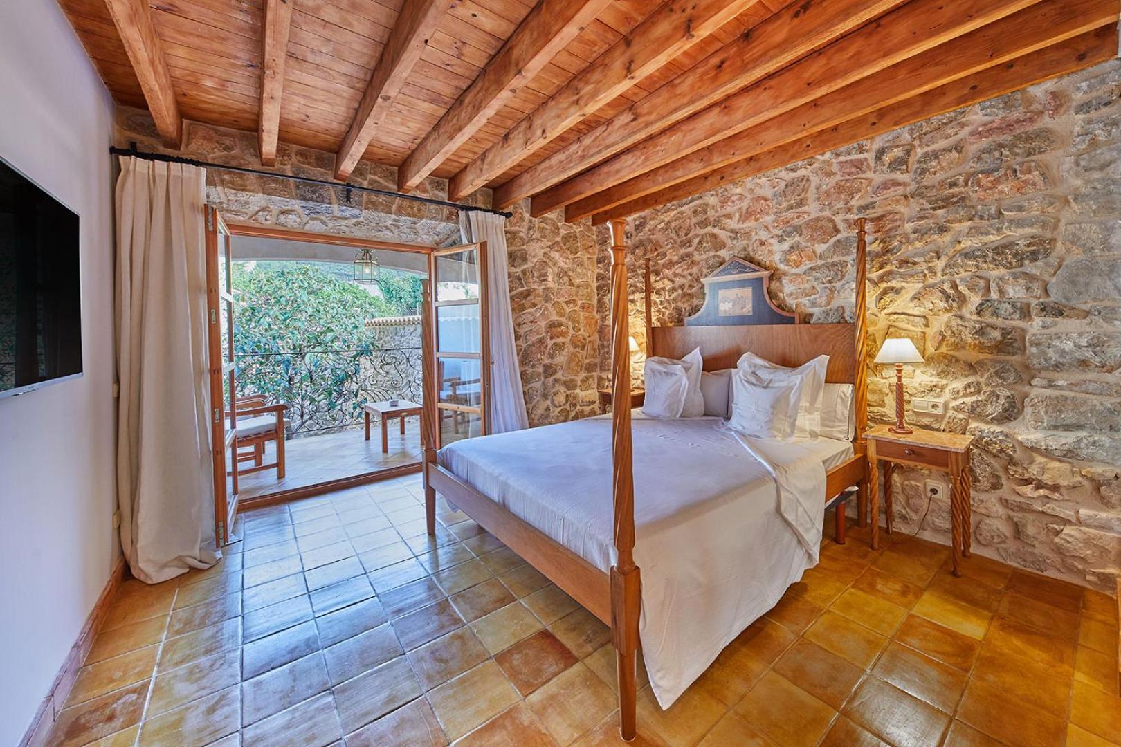 Habitación Doble con Terraza y Bañera de Hidromasaje - Anexo Habitación Doble con Terraza y Bañera de Hidromasaje - Anexo