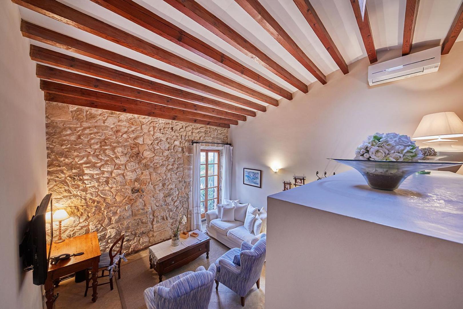 Suite con Jacuzzi Suite con Jacuzzi