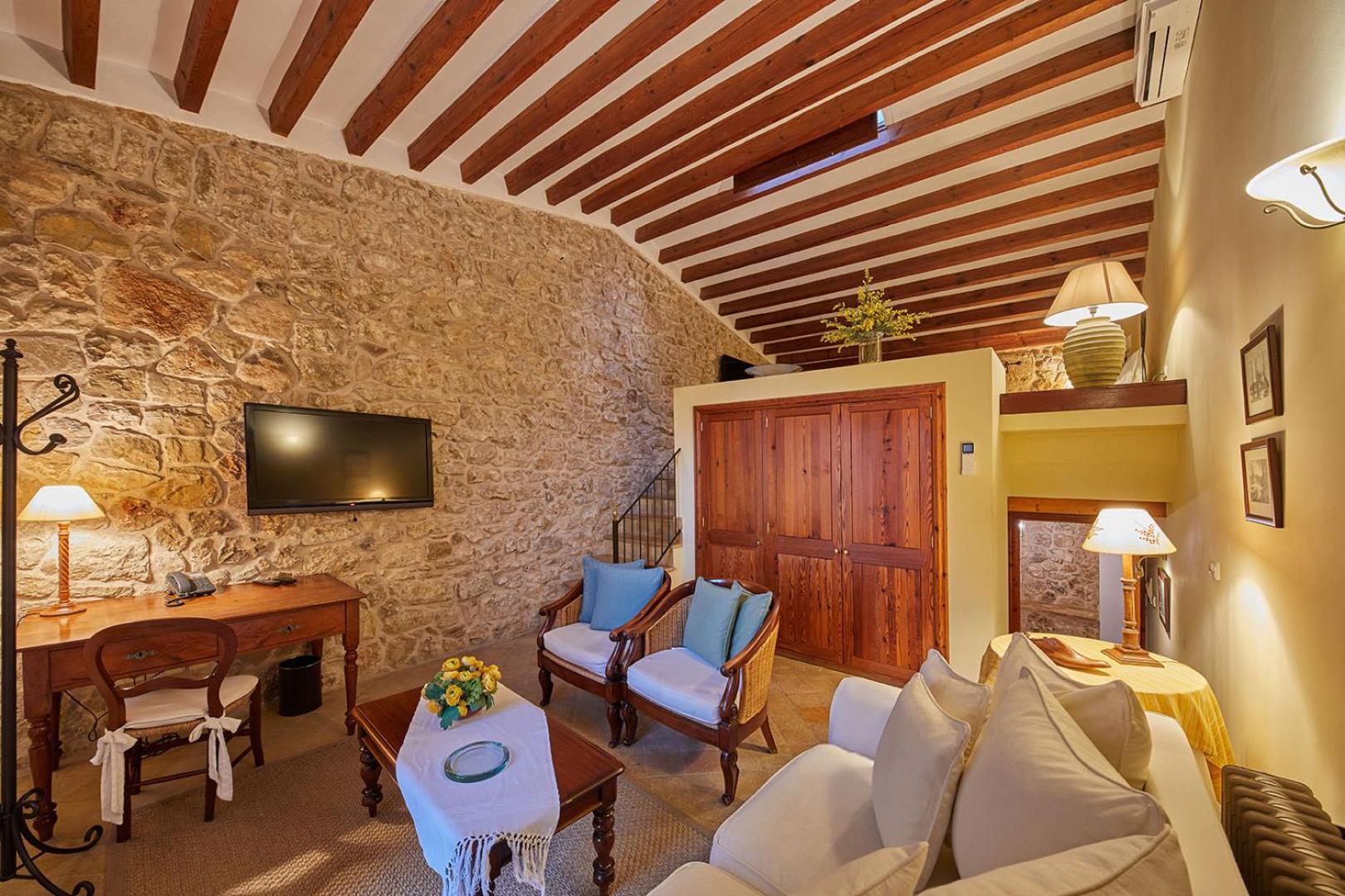 Suite con Jacuzzi Suite con Jacuzzi