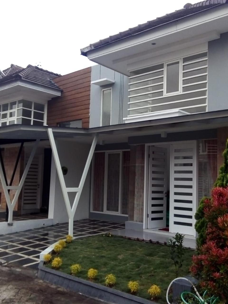 Two-Bedroom Villa - Photo 9