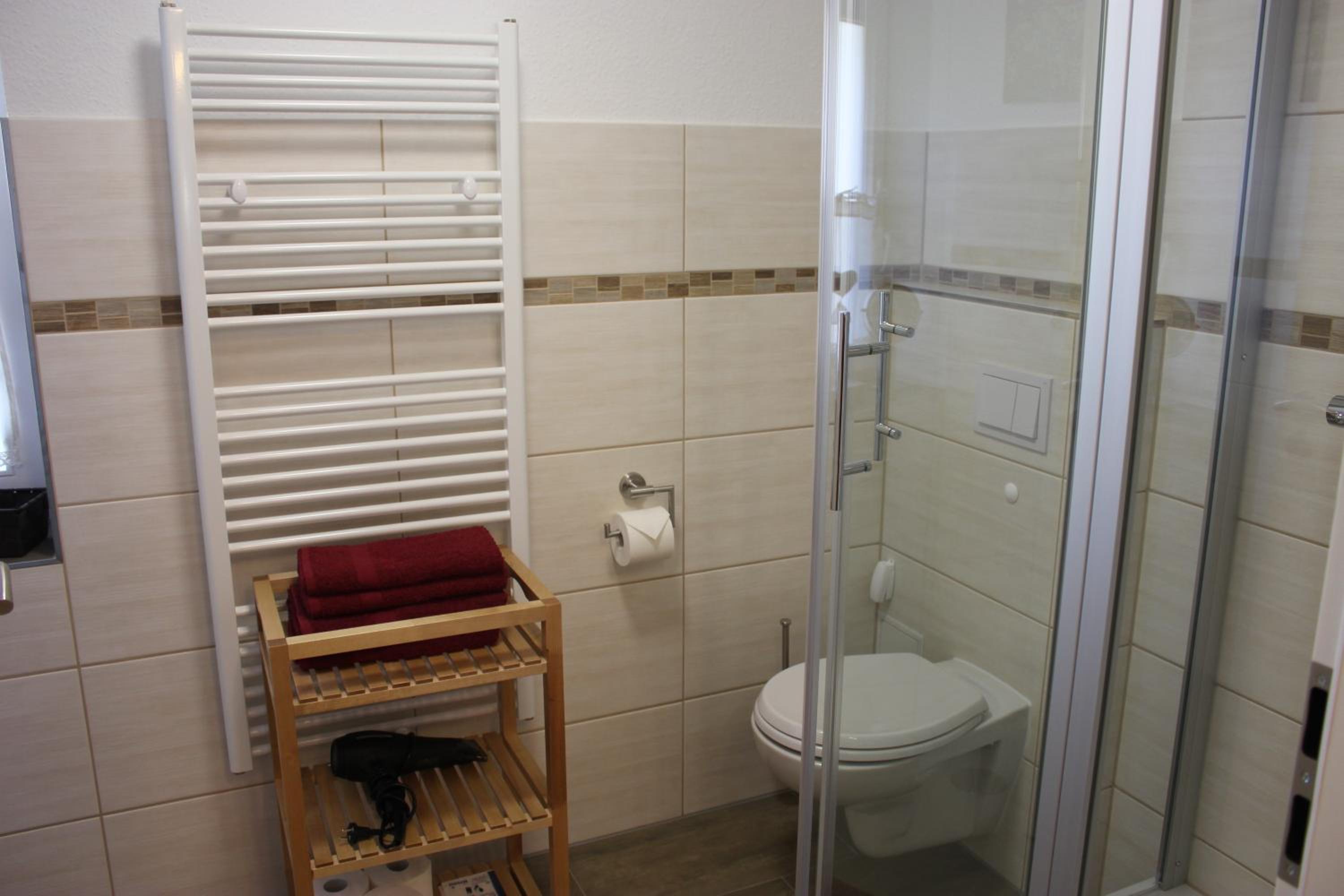 Apartment photo 2