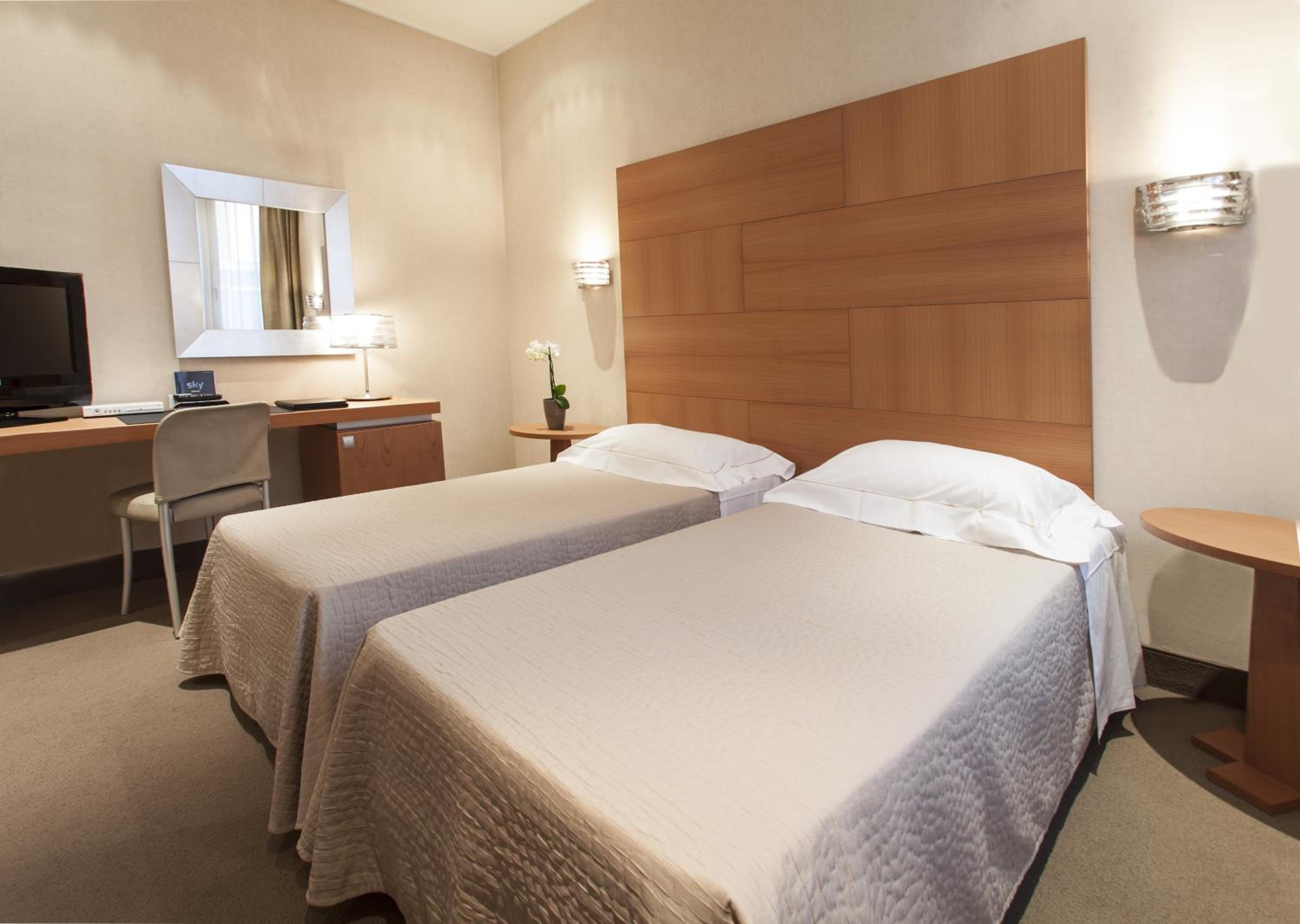 Superior Twin Room photo 1