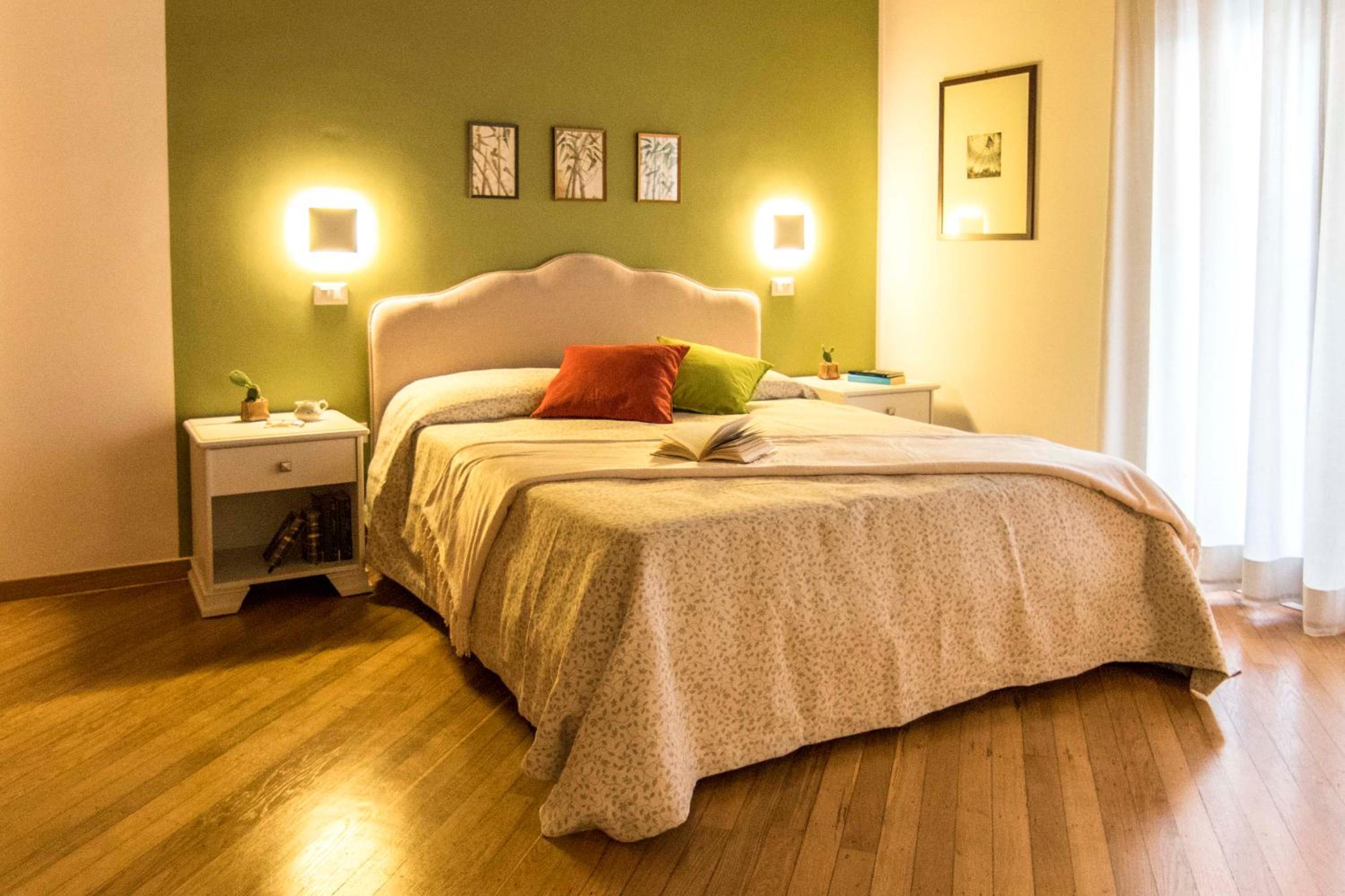 Deluxe Double Room with Balcony - Photo 1