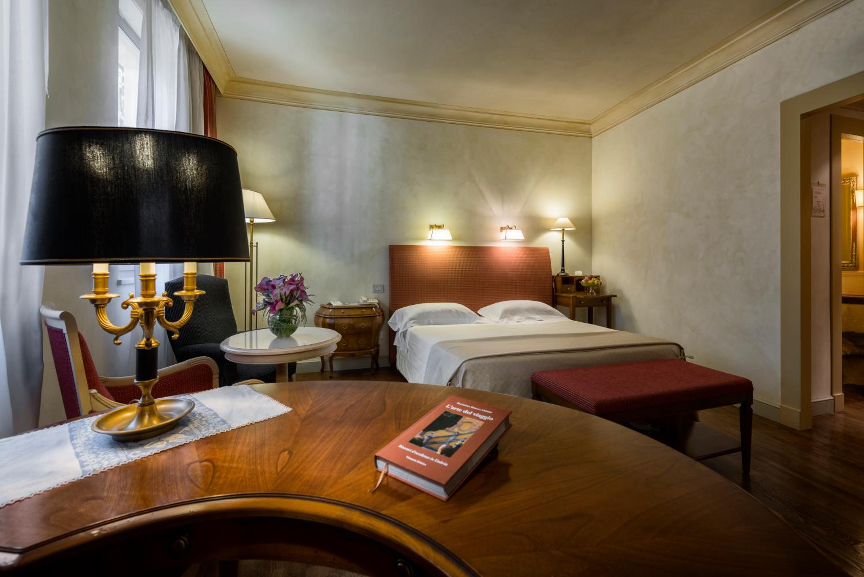 Executive Double Room - Photo 3