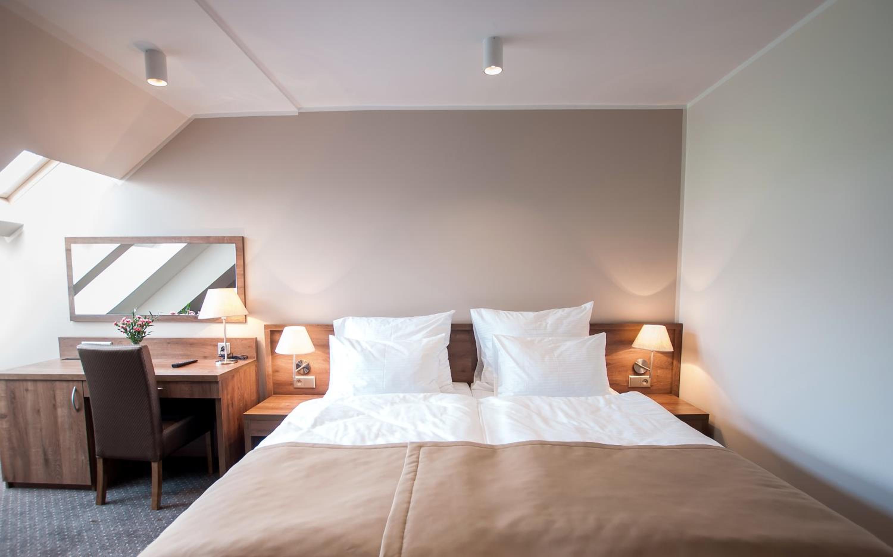 Double or Twin Room - Photo 1
