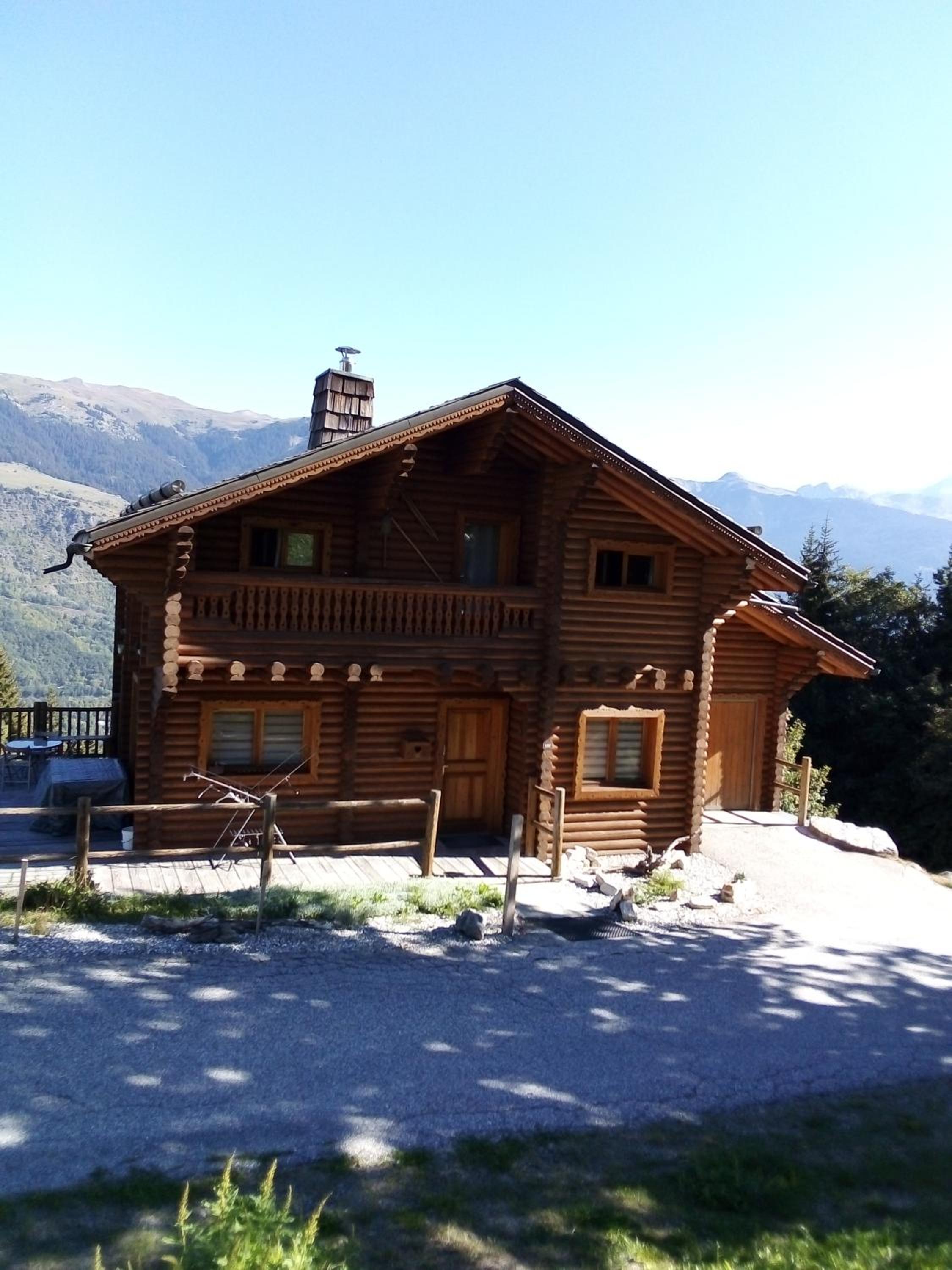 Chalet photo 2