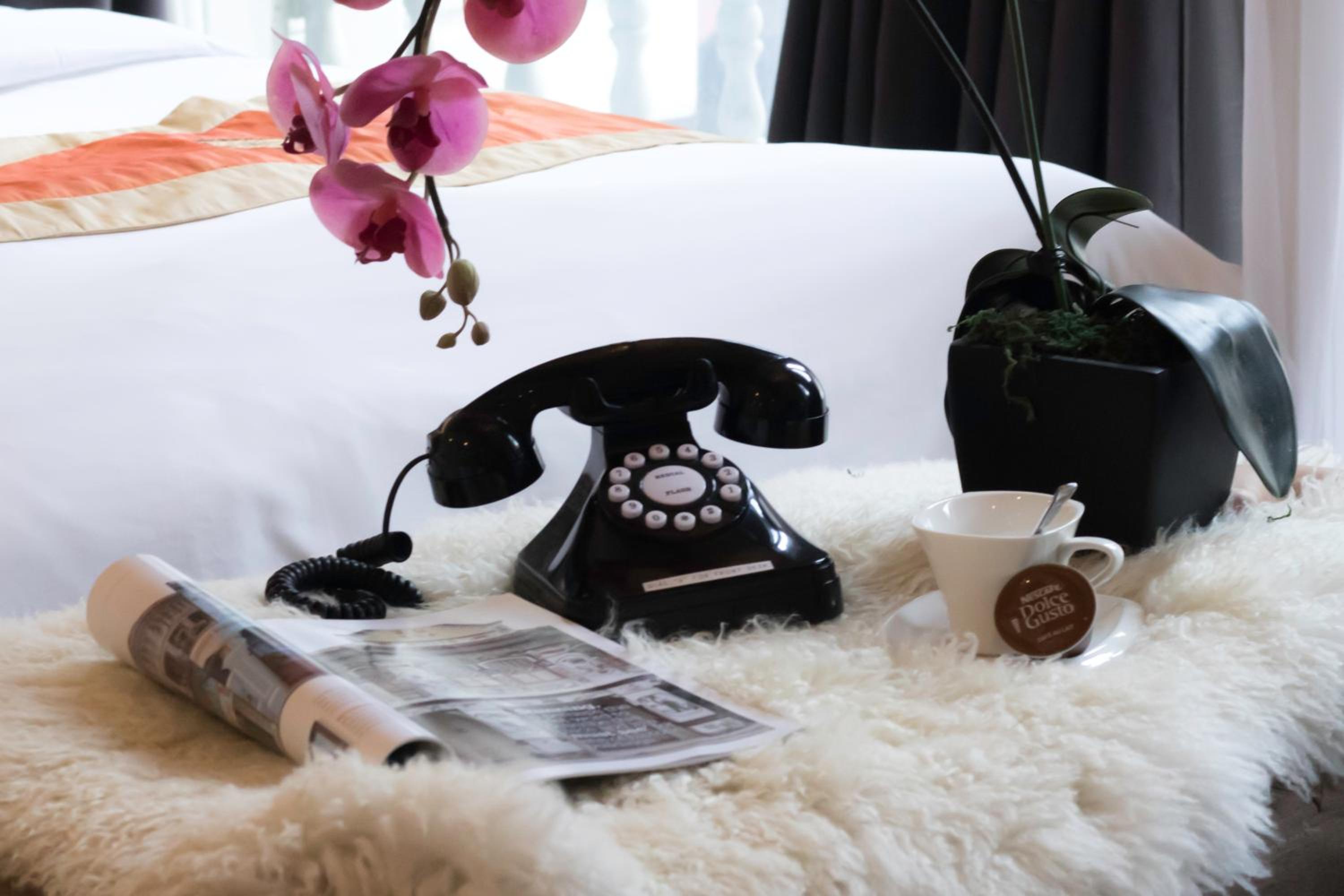 Deluxe King Room photo 2