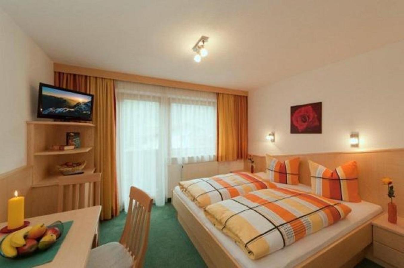 Double Room with Balcony photo 1