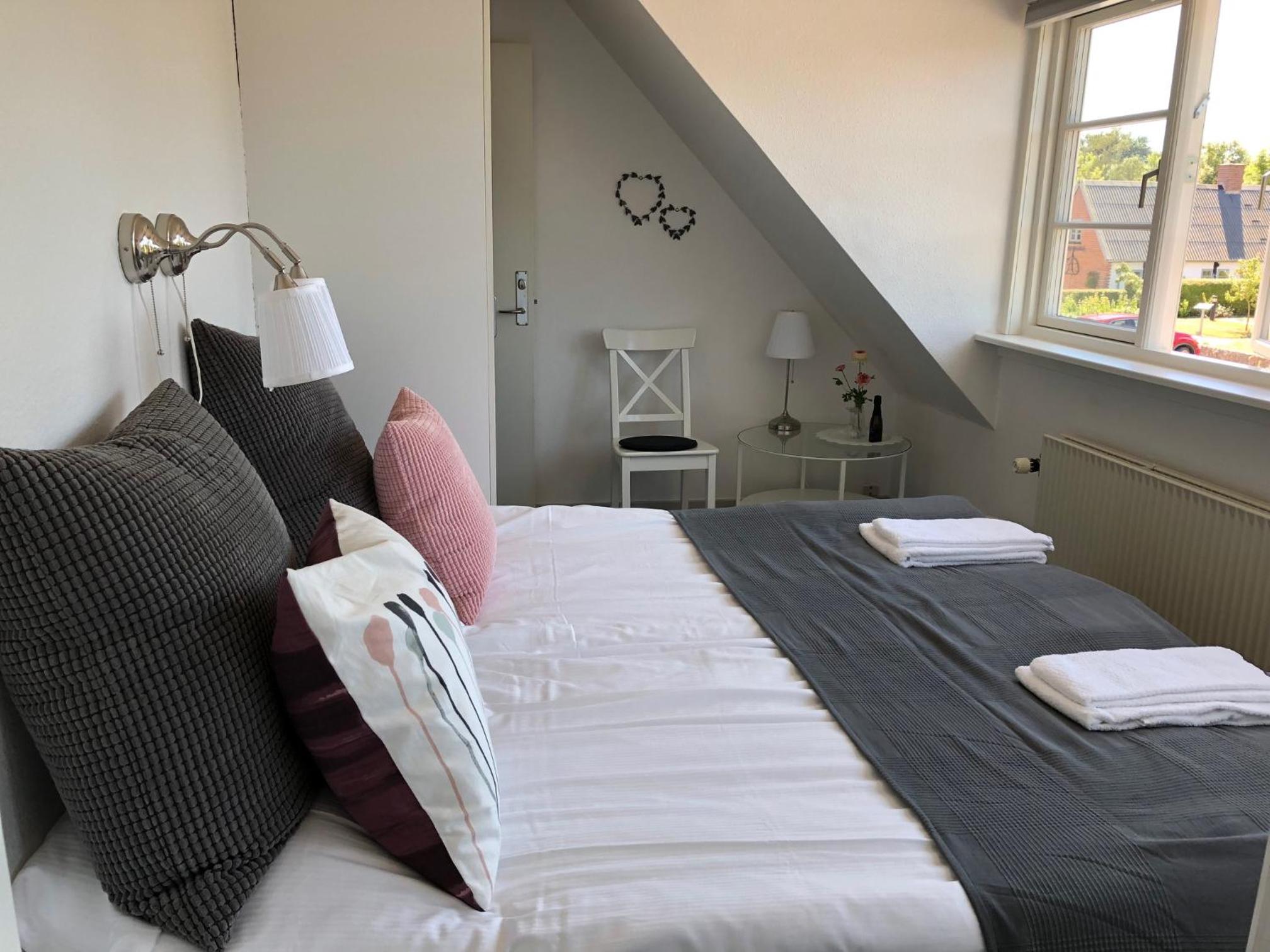 Double Room with Private Bathroom photo 2