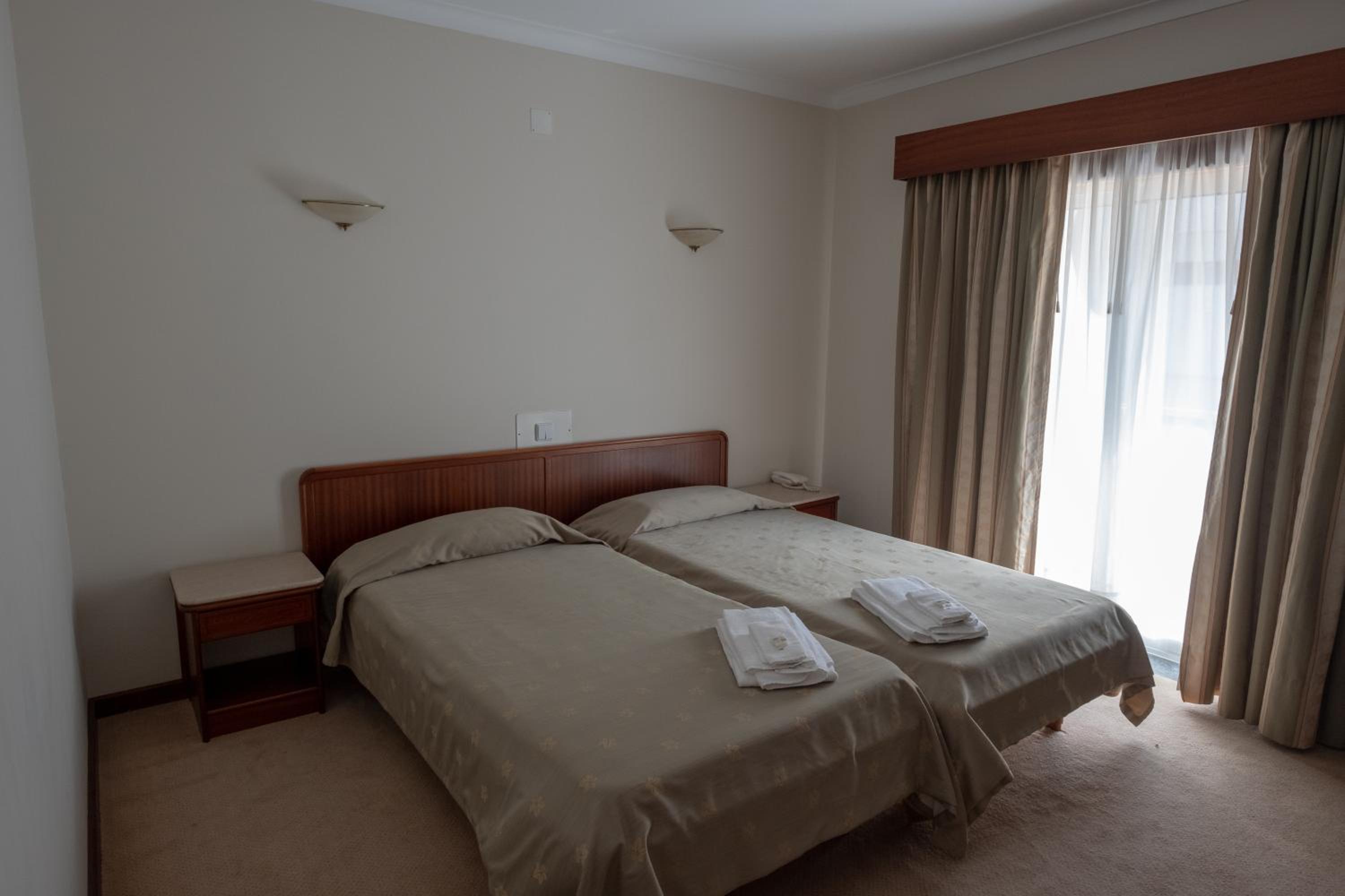 Superior Twin Room with City View