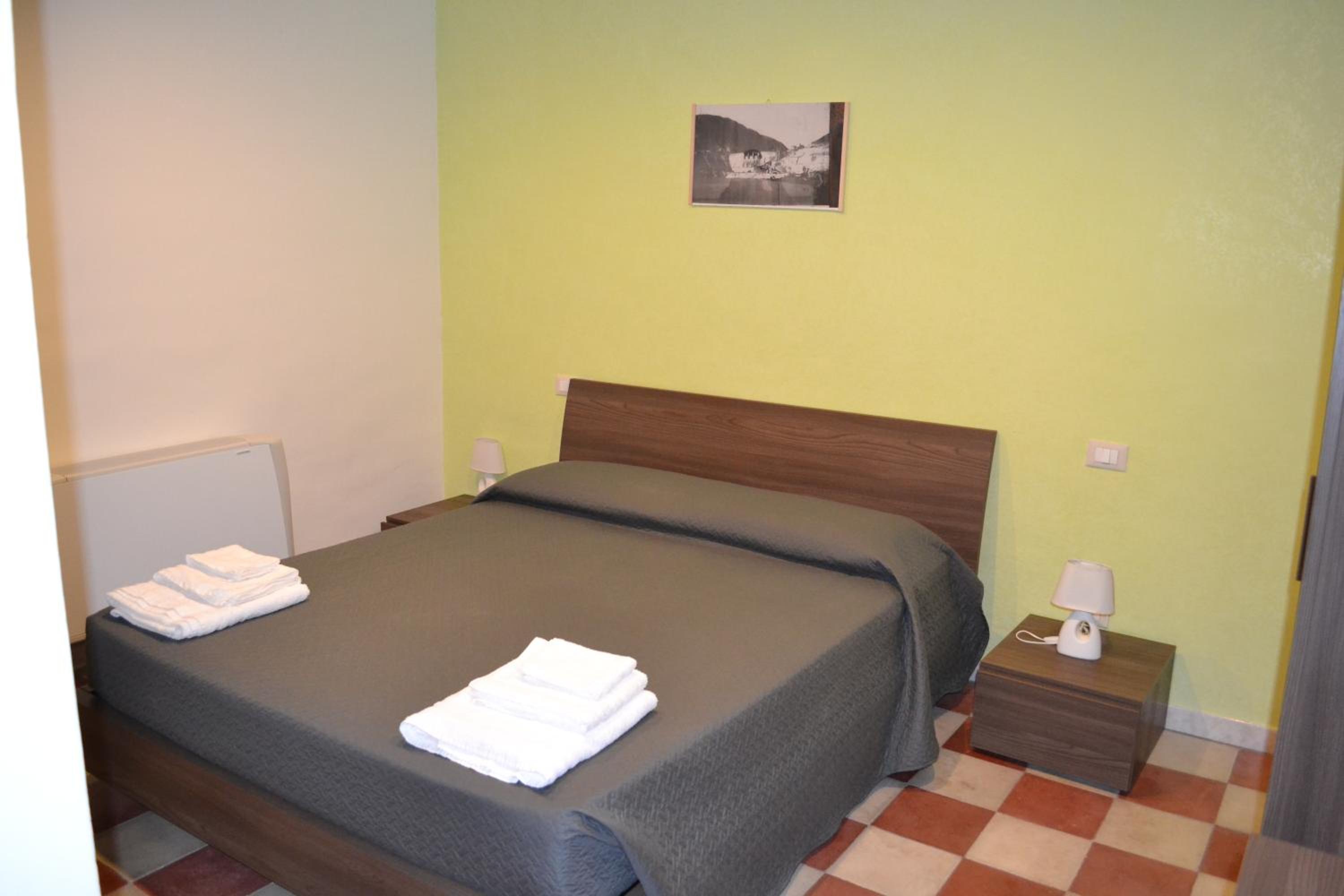 King Room with Mountain View photo 3