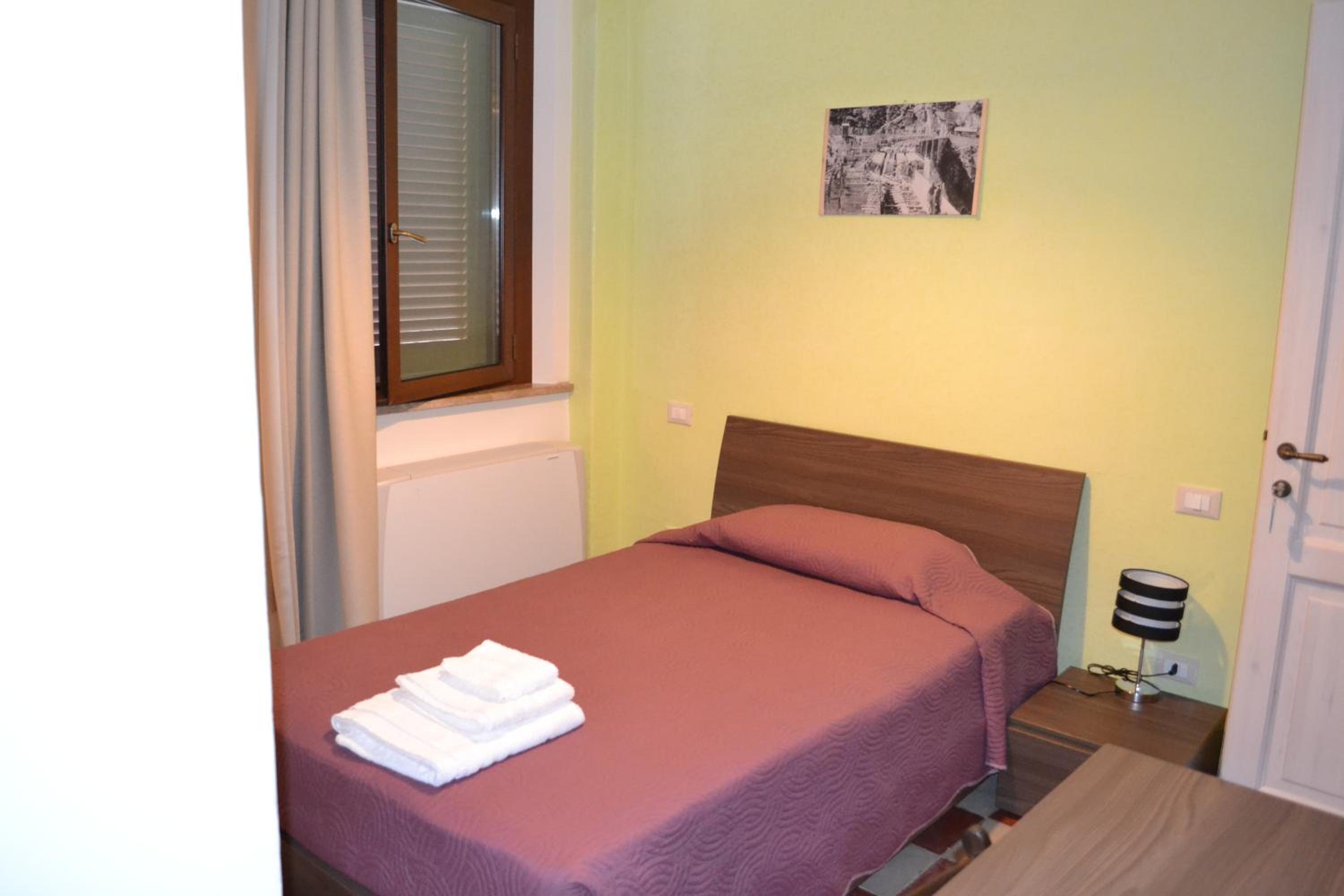 Single Room photo 1