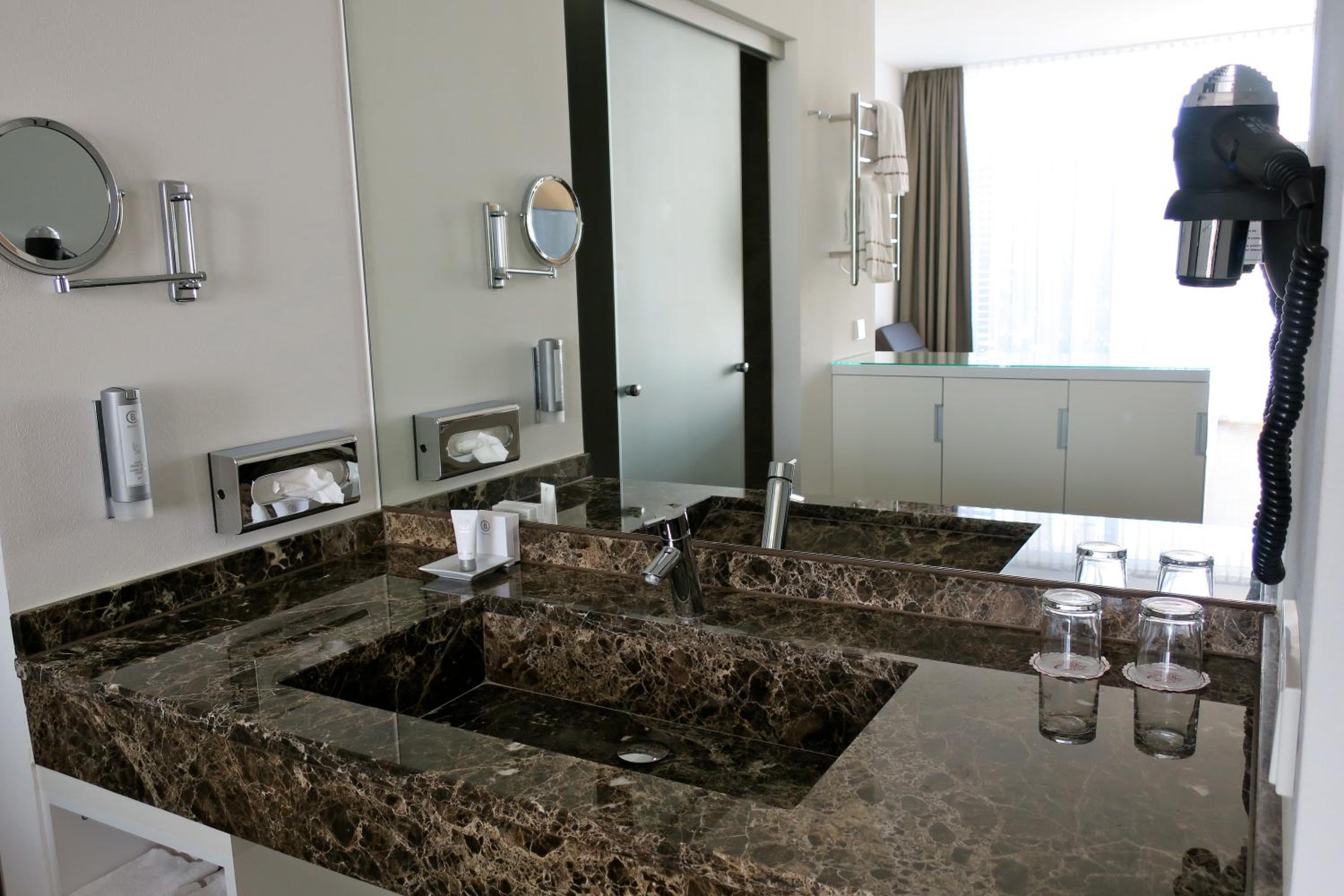 Business Double Room photo 2