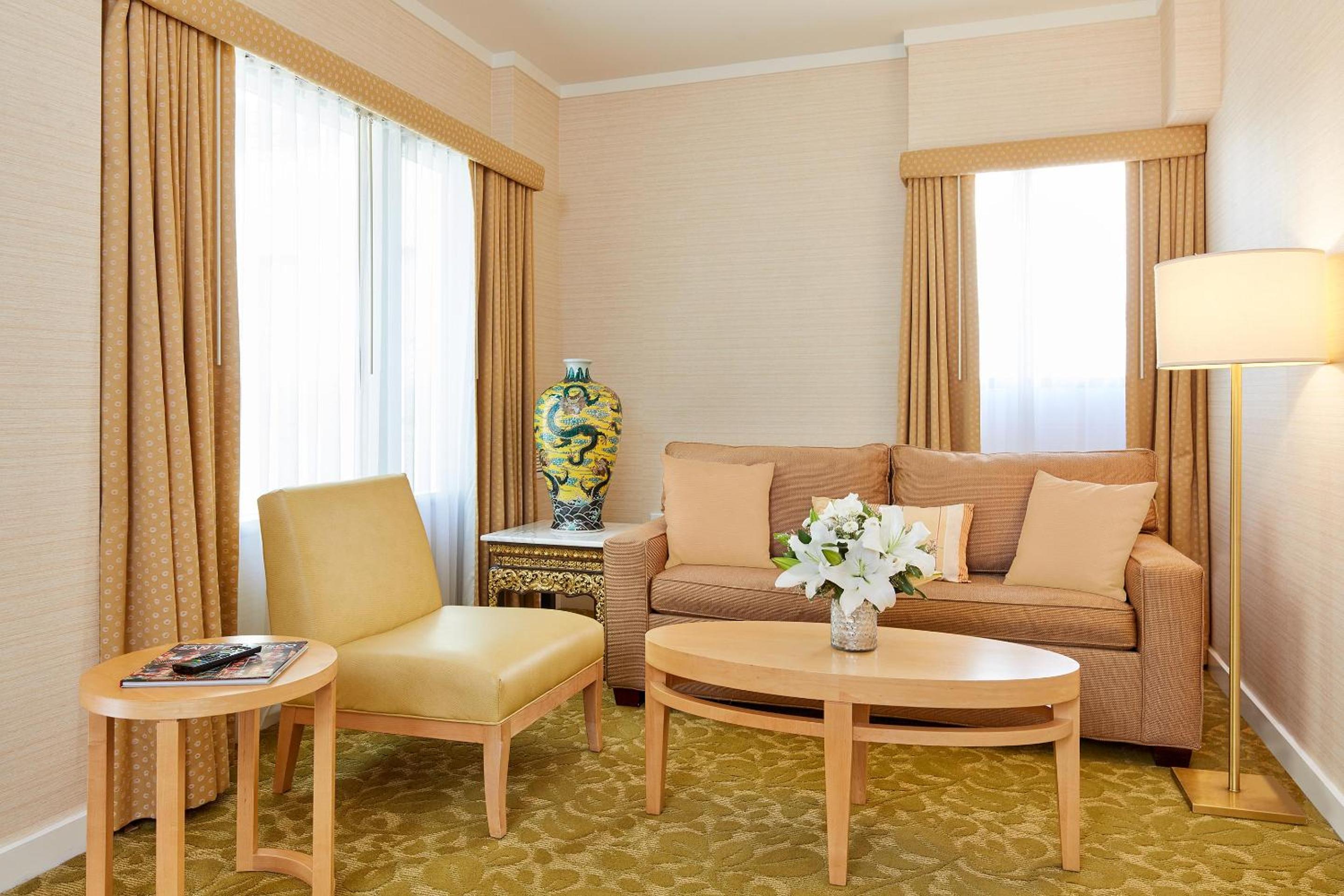 Junior Suite - Photo 1