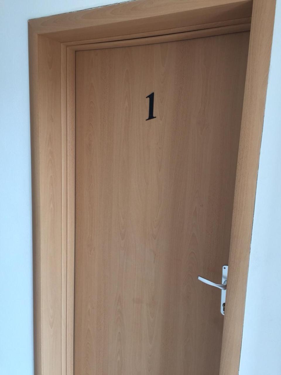 Studio Apartment photo 2