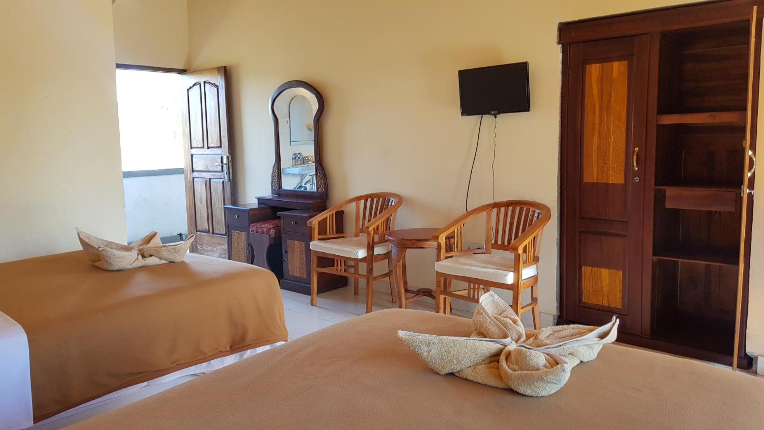 Standard Twin Room - Photo 7