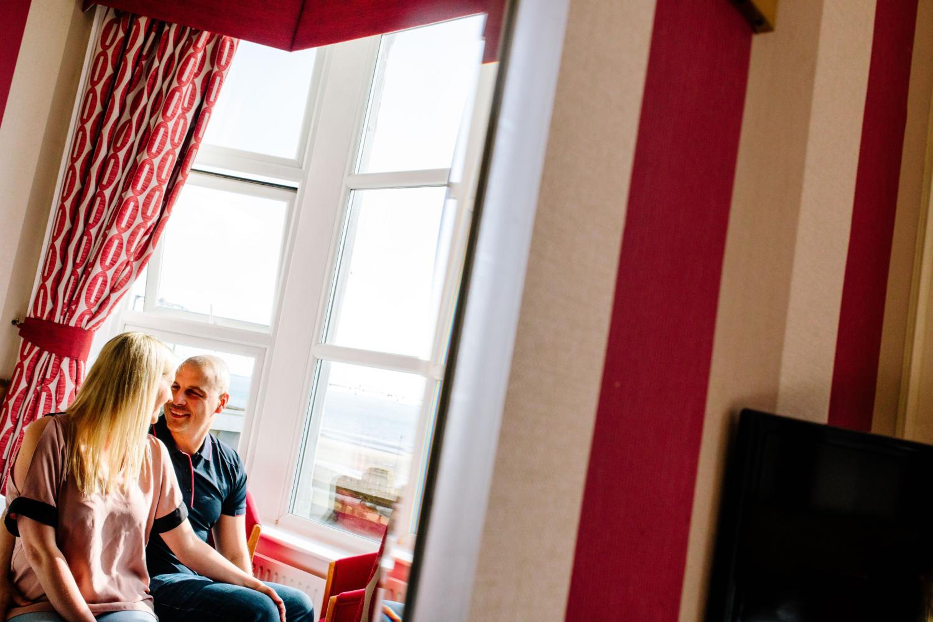 Double Room with Bay View photo 2