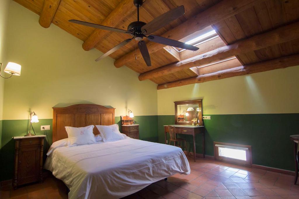 Habitación Familiar (2 Adultos + 2 Niños) - Ático