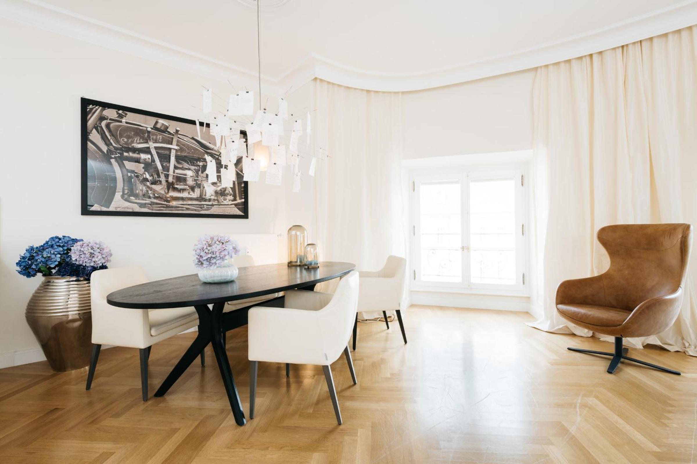 Studio Apartment photo 2