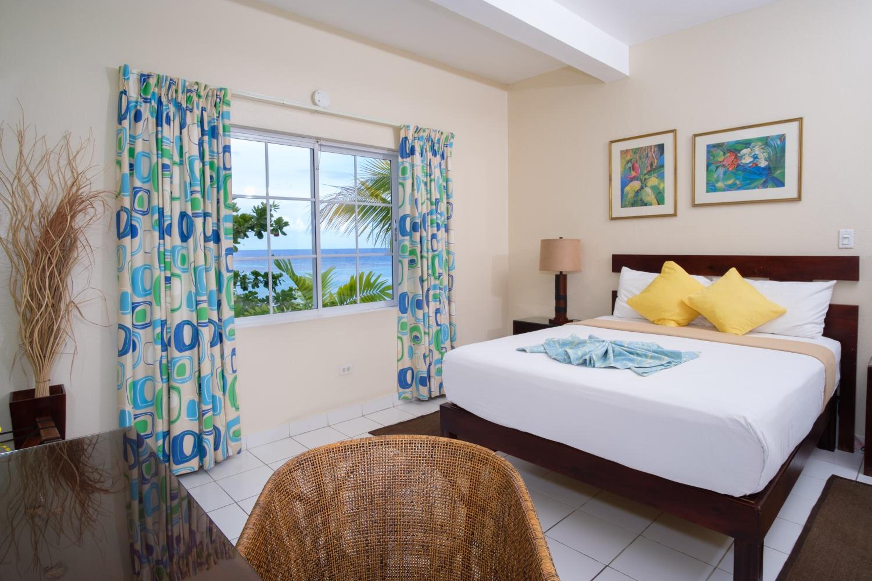 Standard Double or Twin Room photo 3