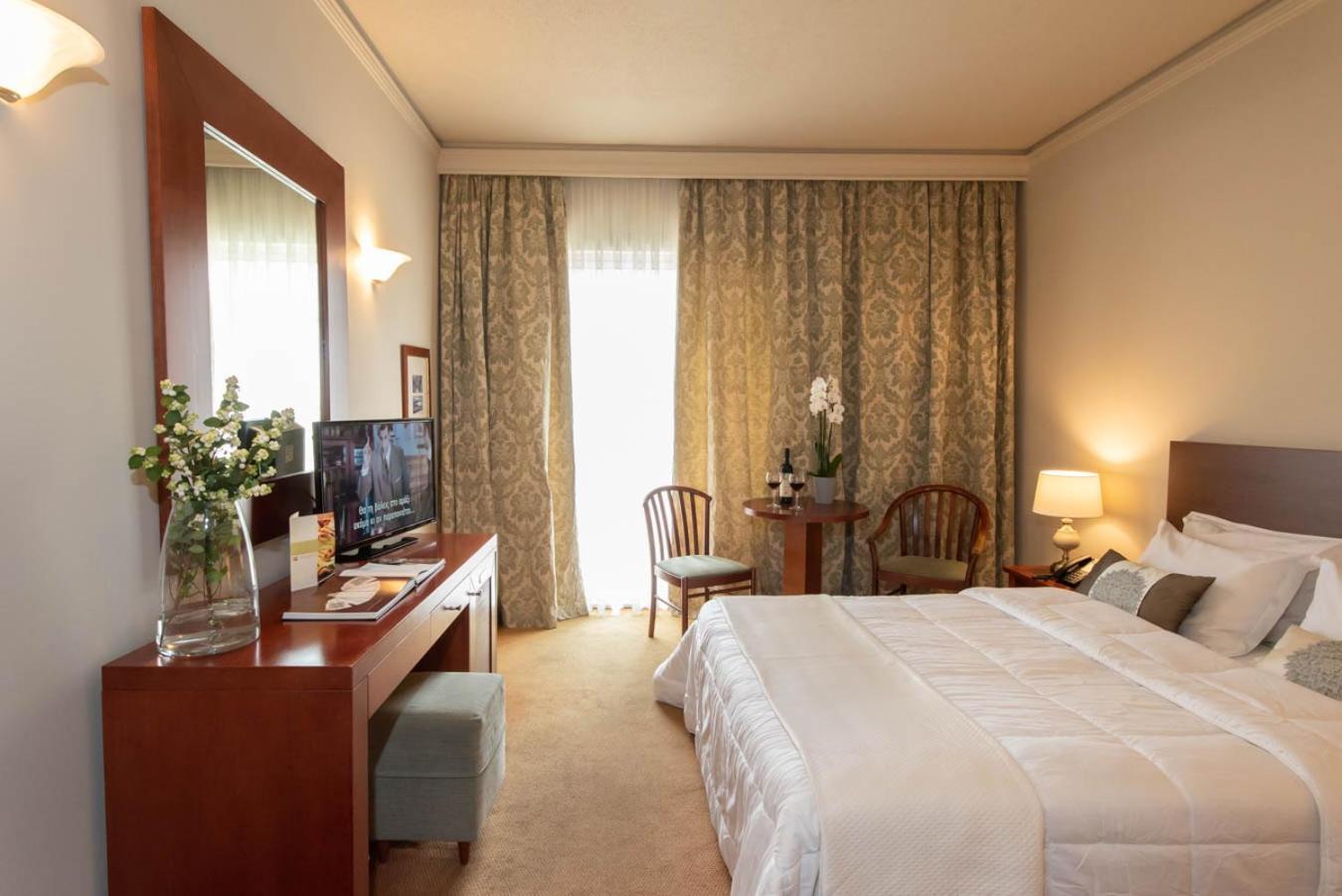 Double or Twin Room photo 3