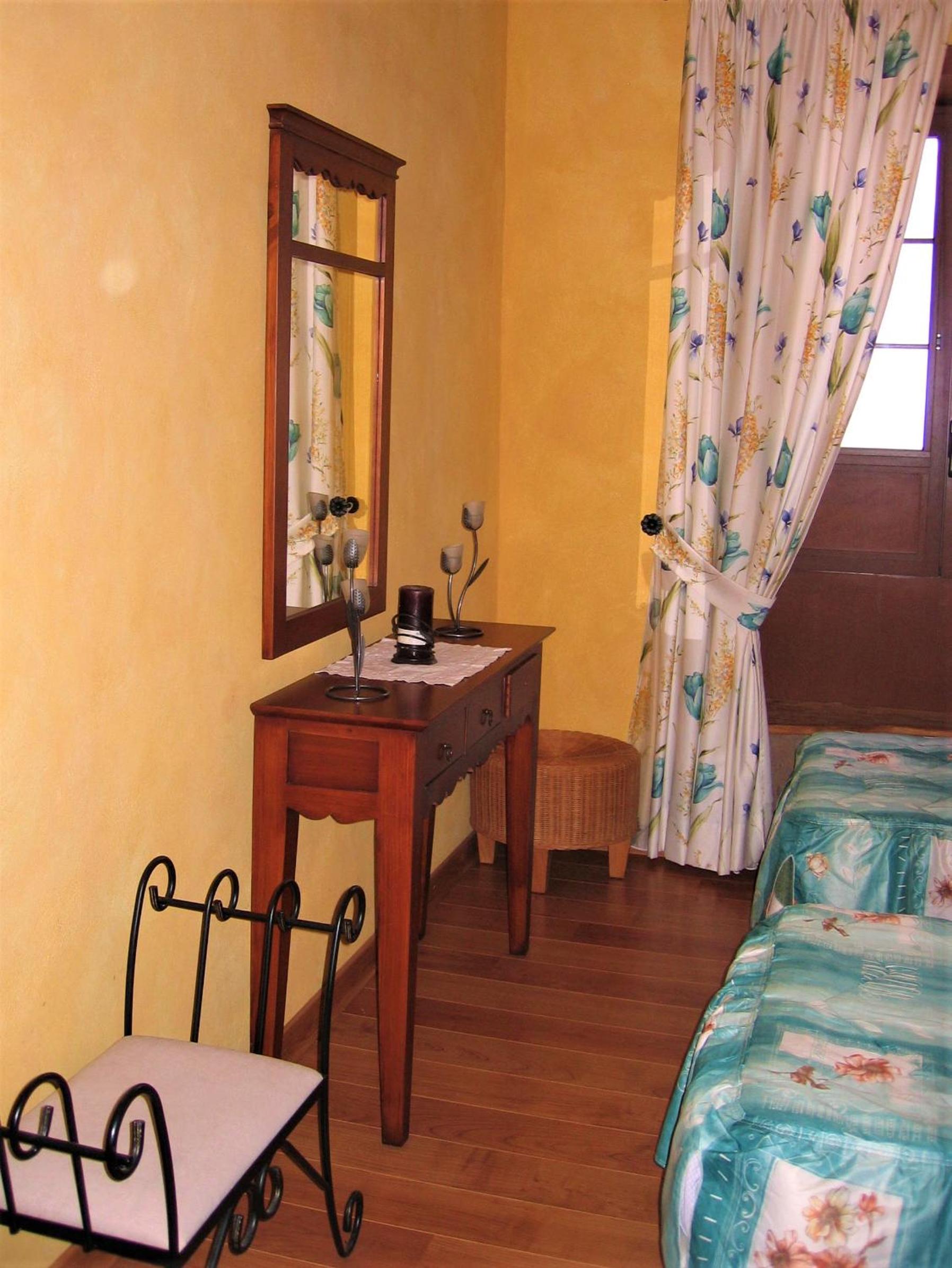 Two-Bedroom Townhouse - Photo 6
