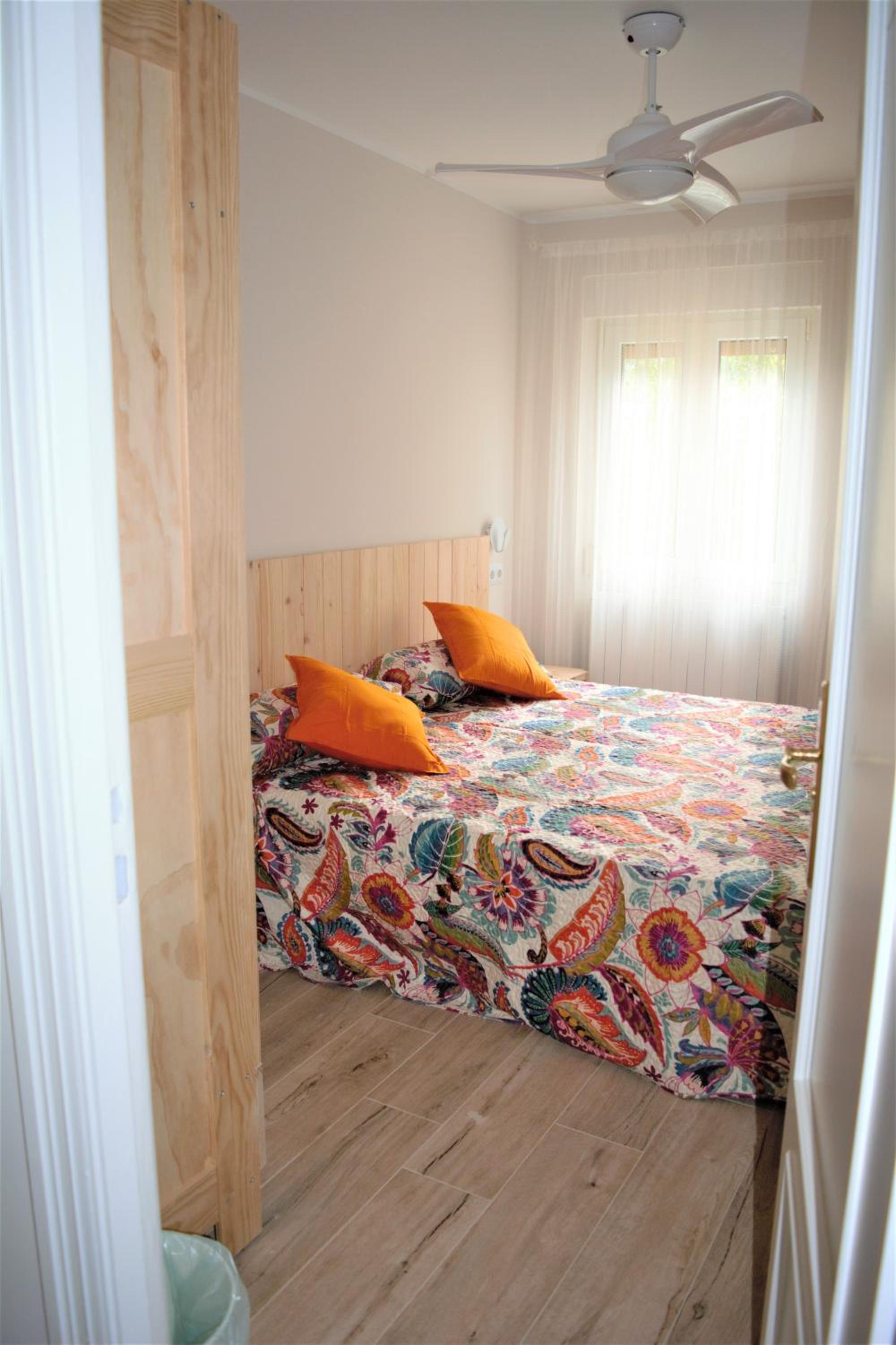 Double Room with Shared Bathroom photo 2