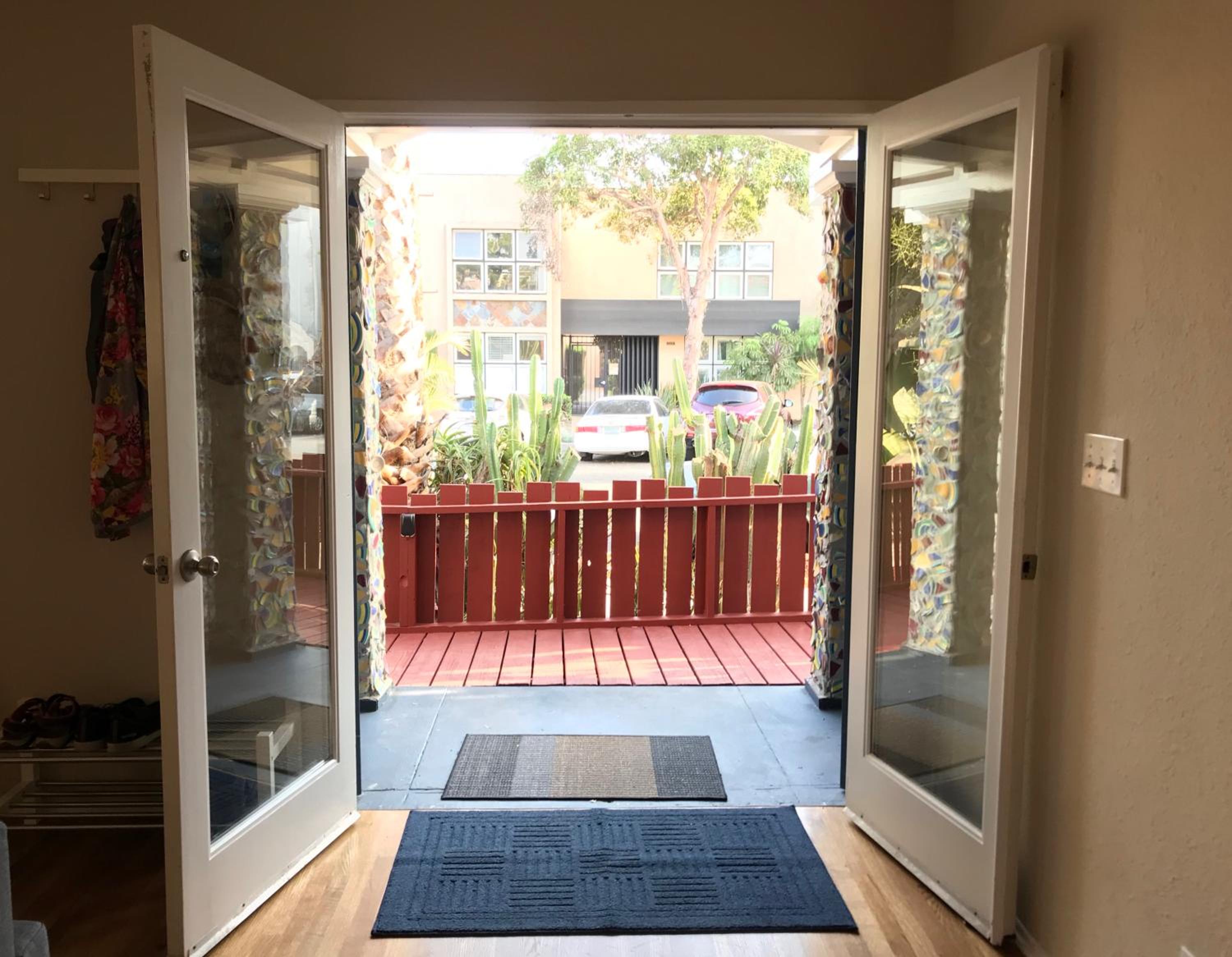 Two-Bedroom House photo 2