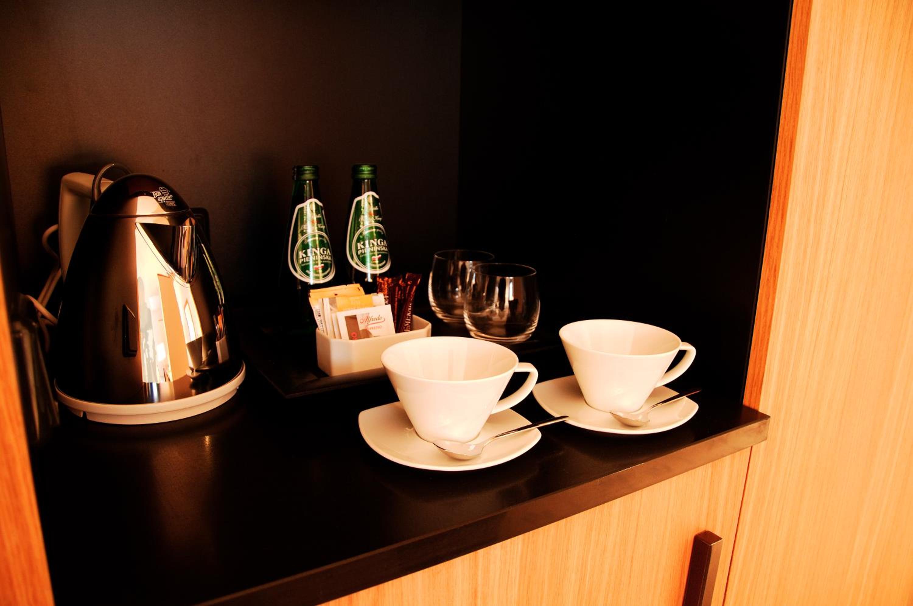 Premium Suite - Photo 6