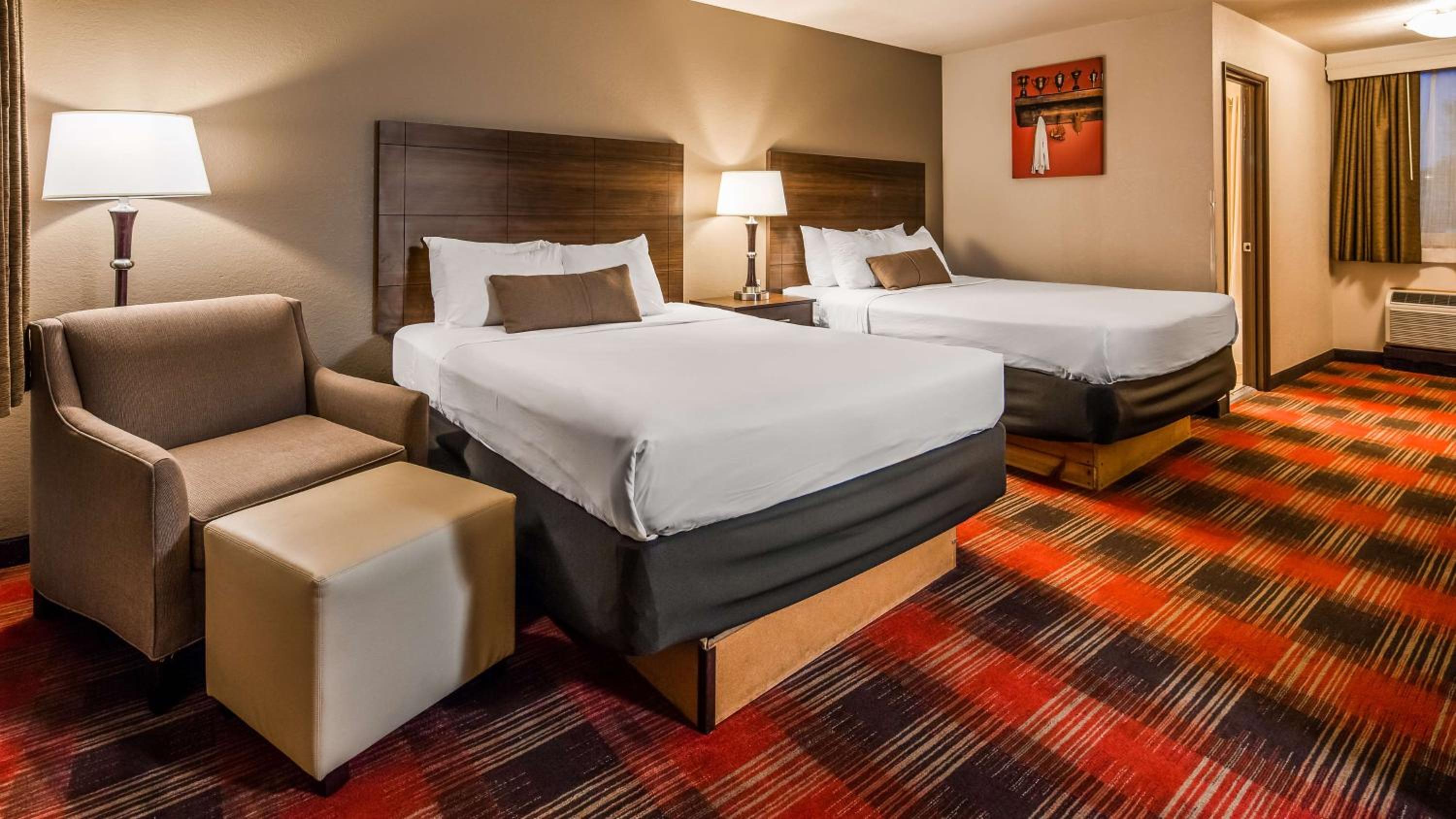 Double Room with Two Double Beds - Photo 1