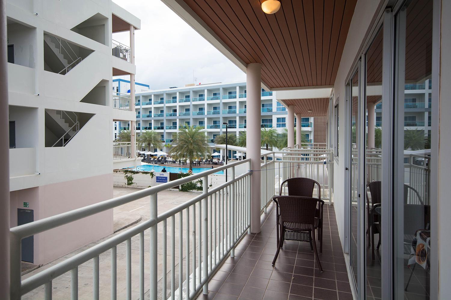 Apartment with Sea View - Photo 16
