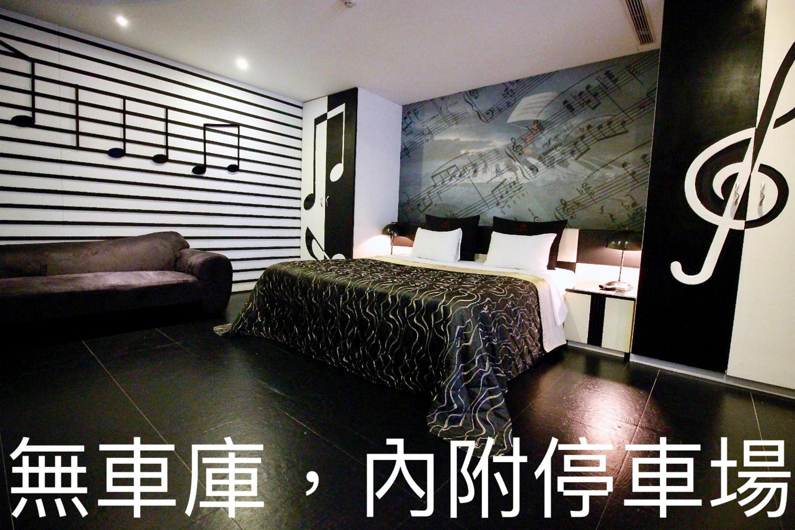 Economy Double Room - Photo 6