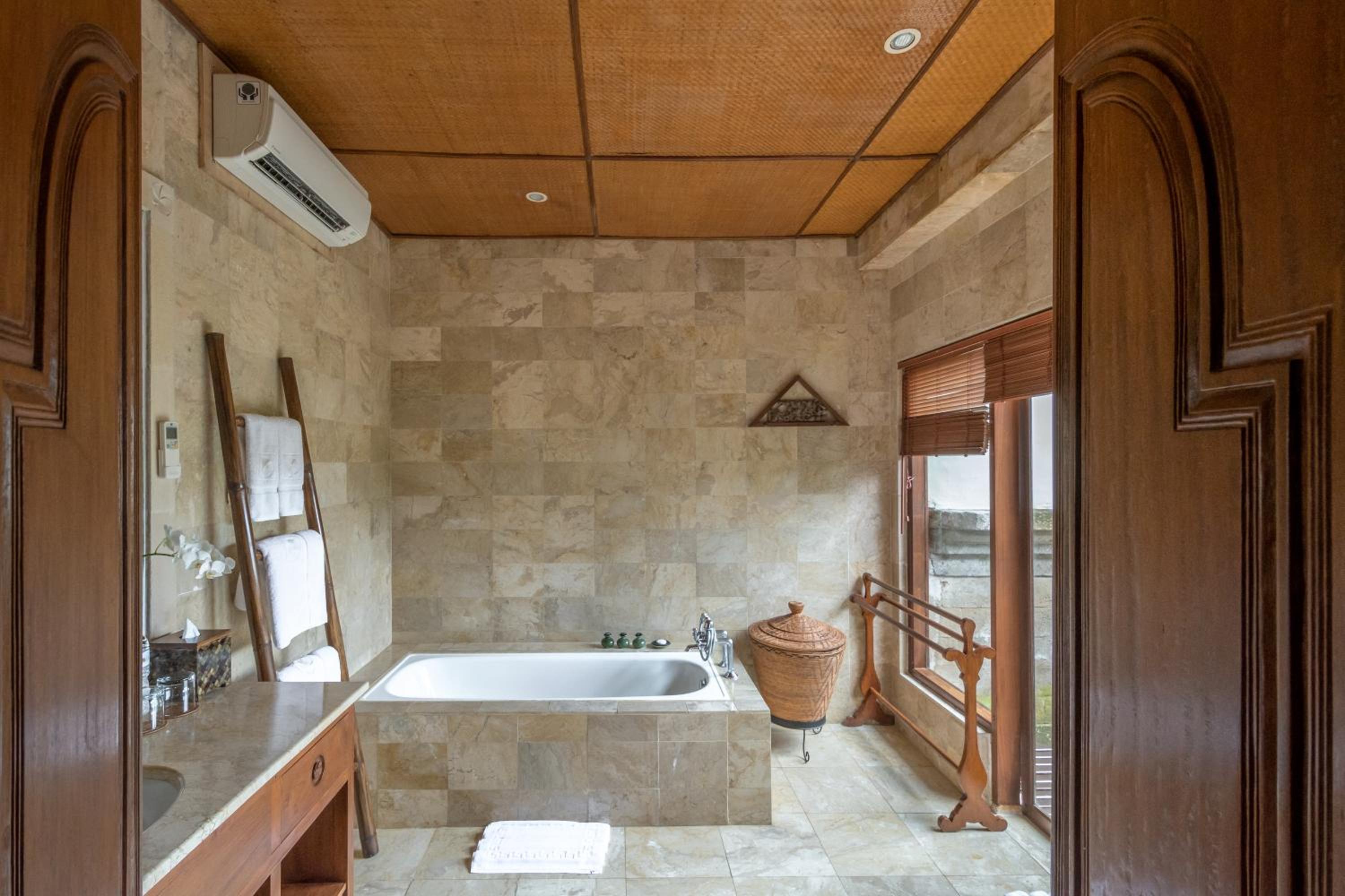 One-Bedroom Villa with Private Pool and Afternoon Tea photo 2