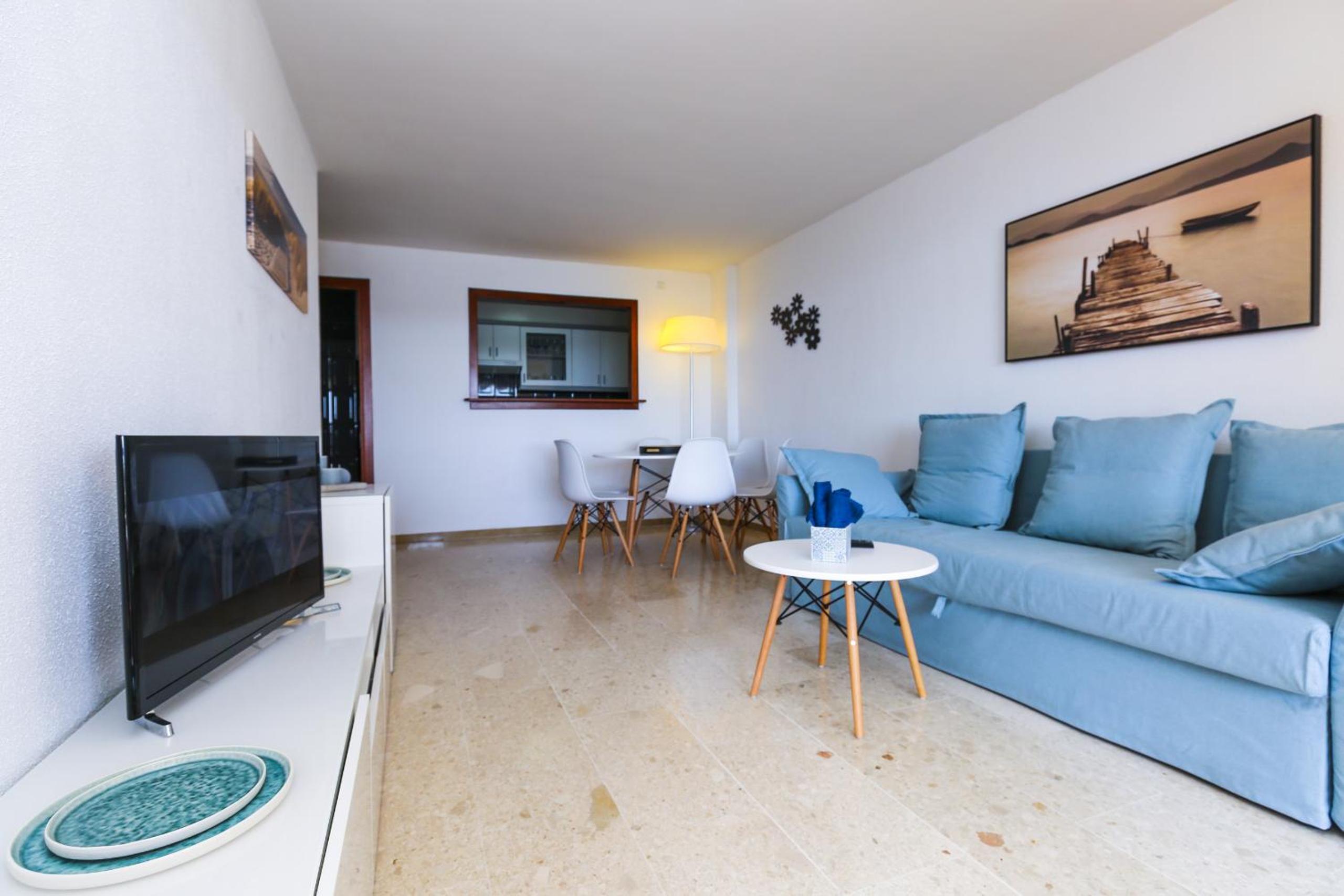 Apartamento con vista a la piscina